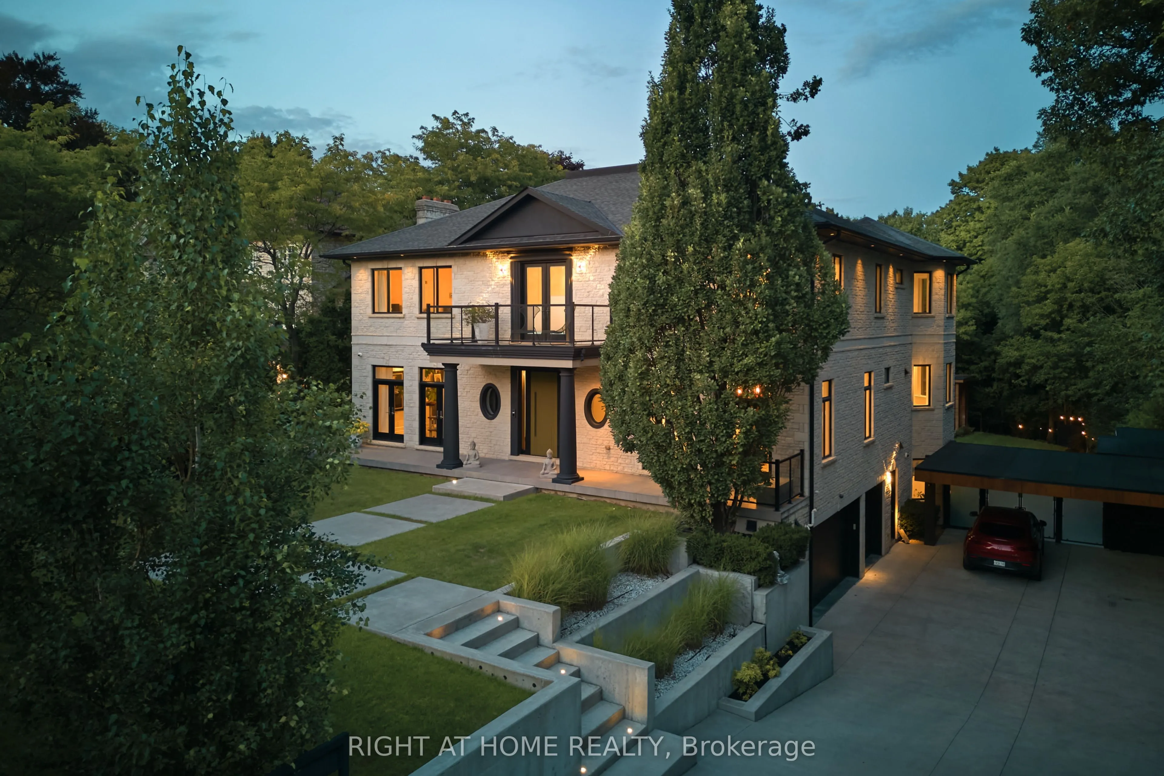 1305 Royal York Road