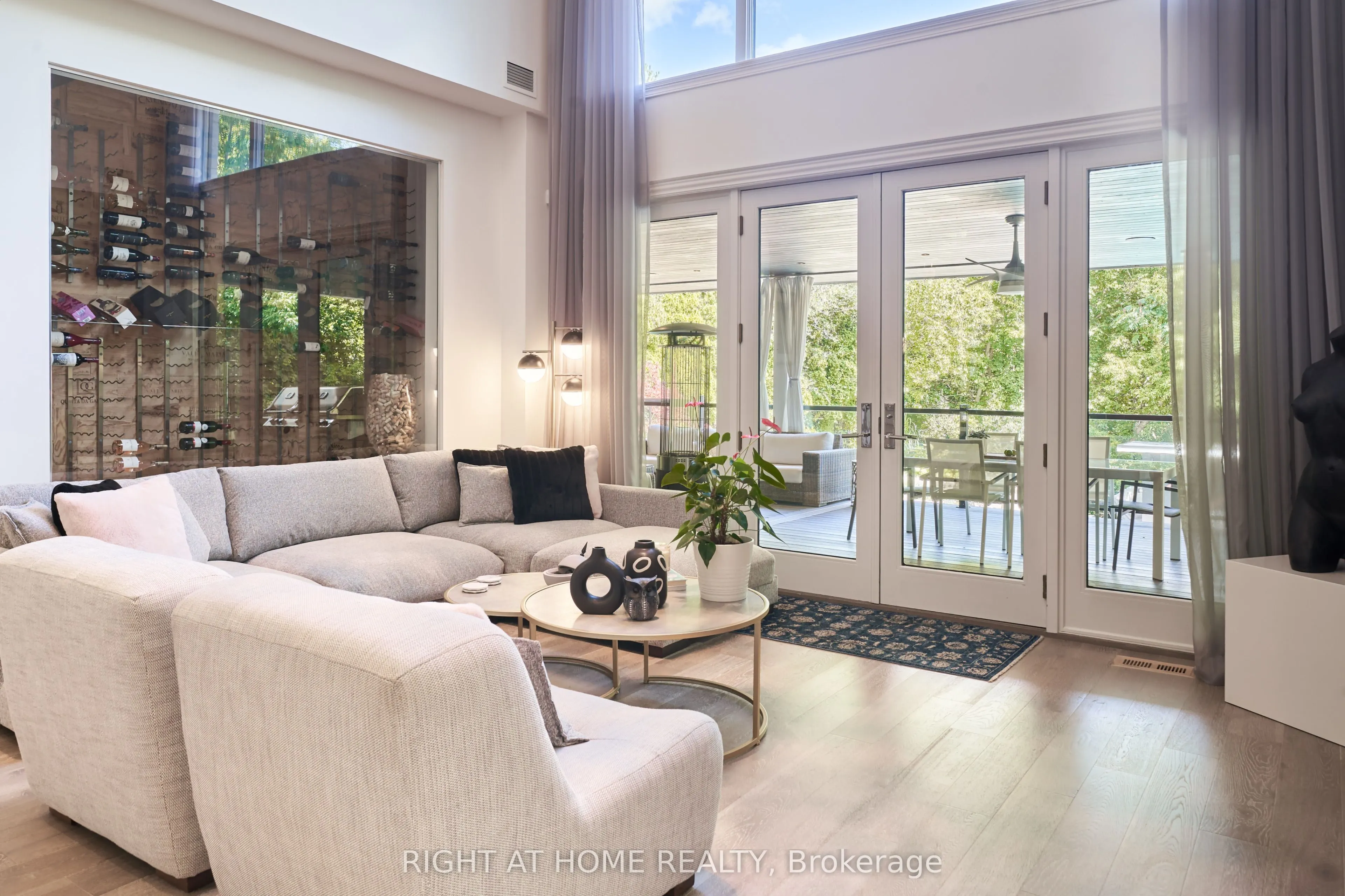1305 Royal York Road