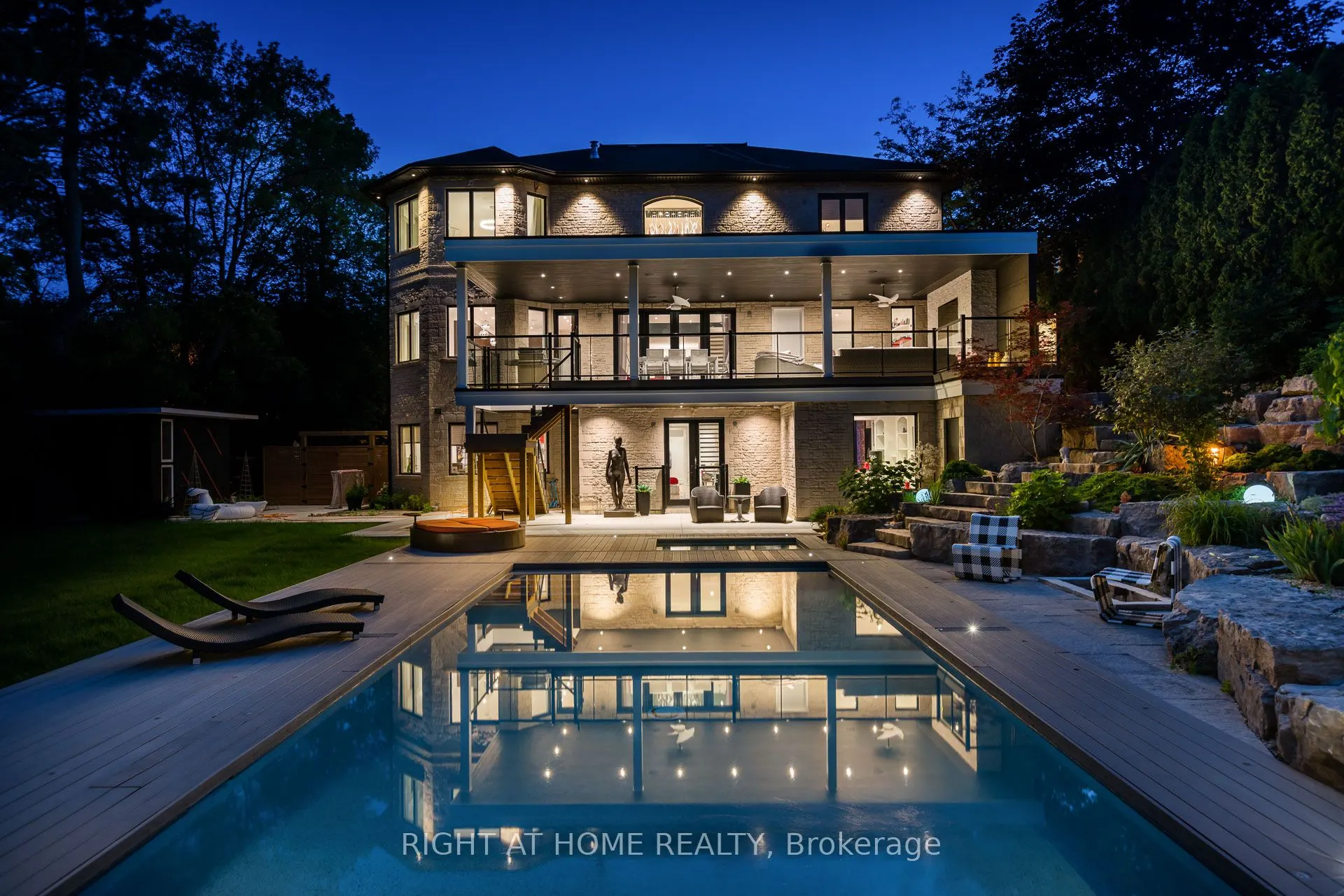 1305 Royal York Road