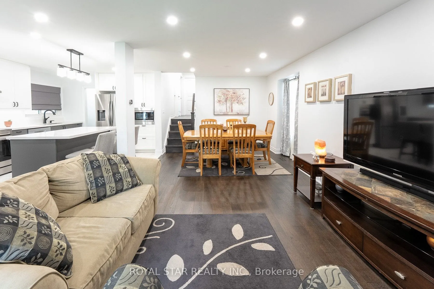 74 Glebe Crescent