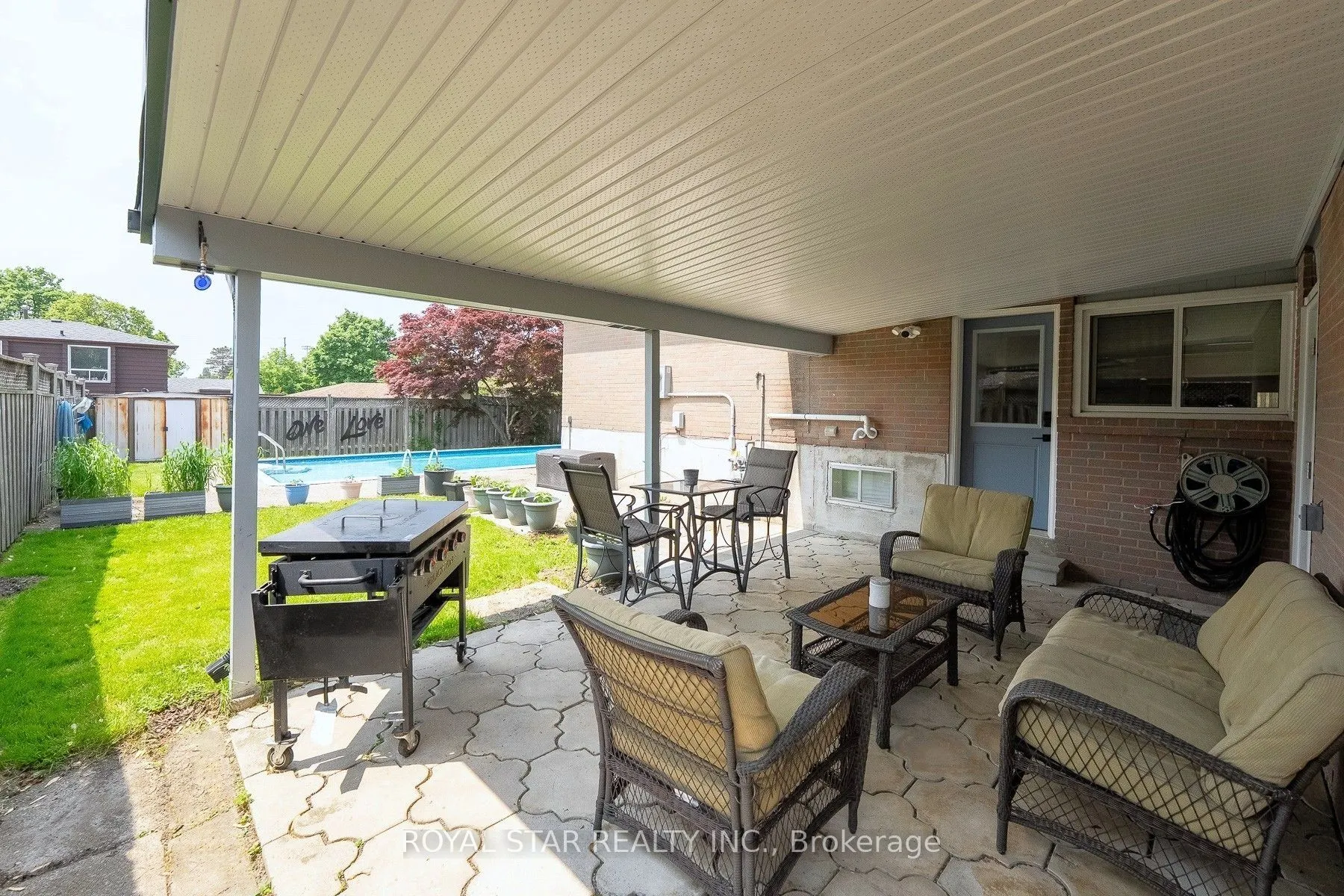 74 Glebe Crescent