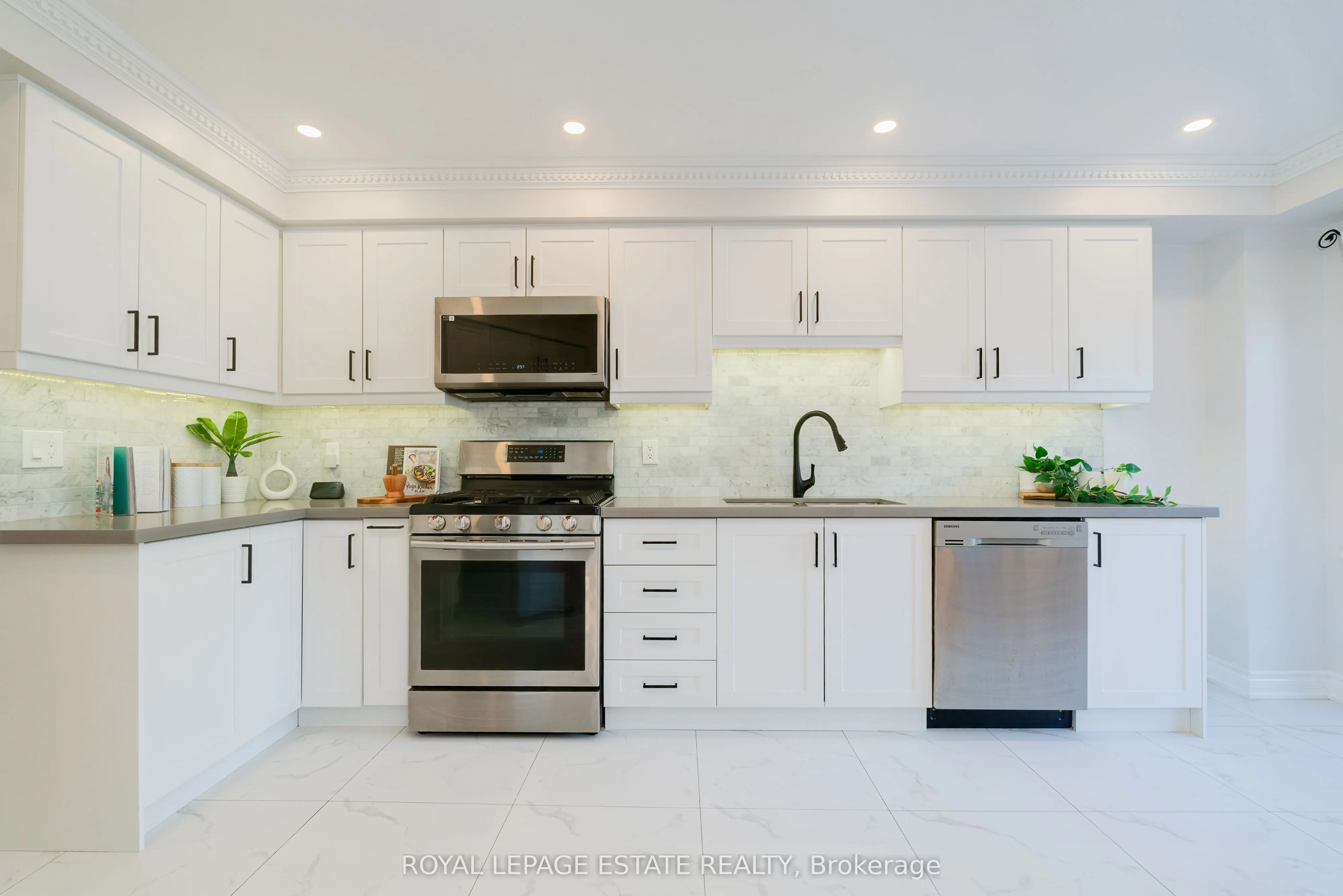 435 Stonetree Court