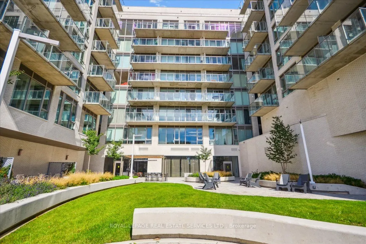 689 The Queensway, #613