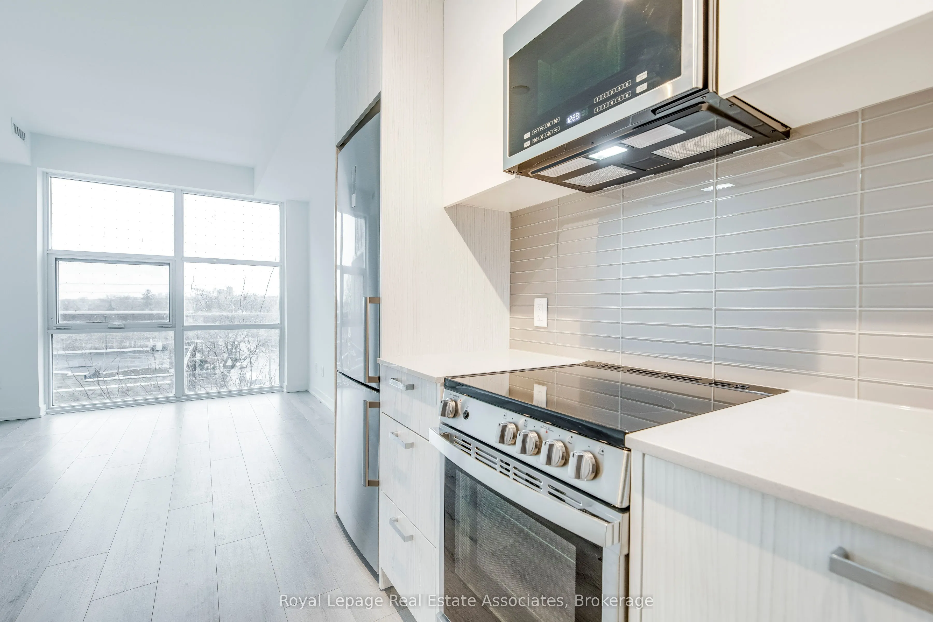 1787 St. Clair Avenue W, #419