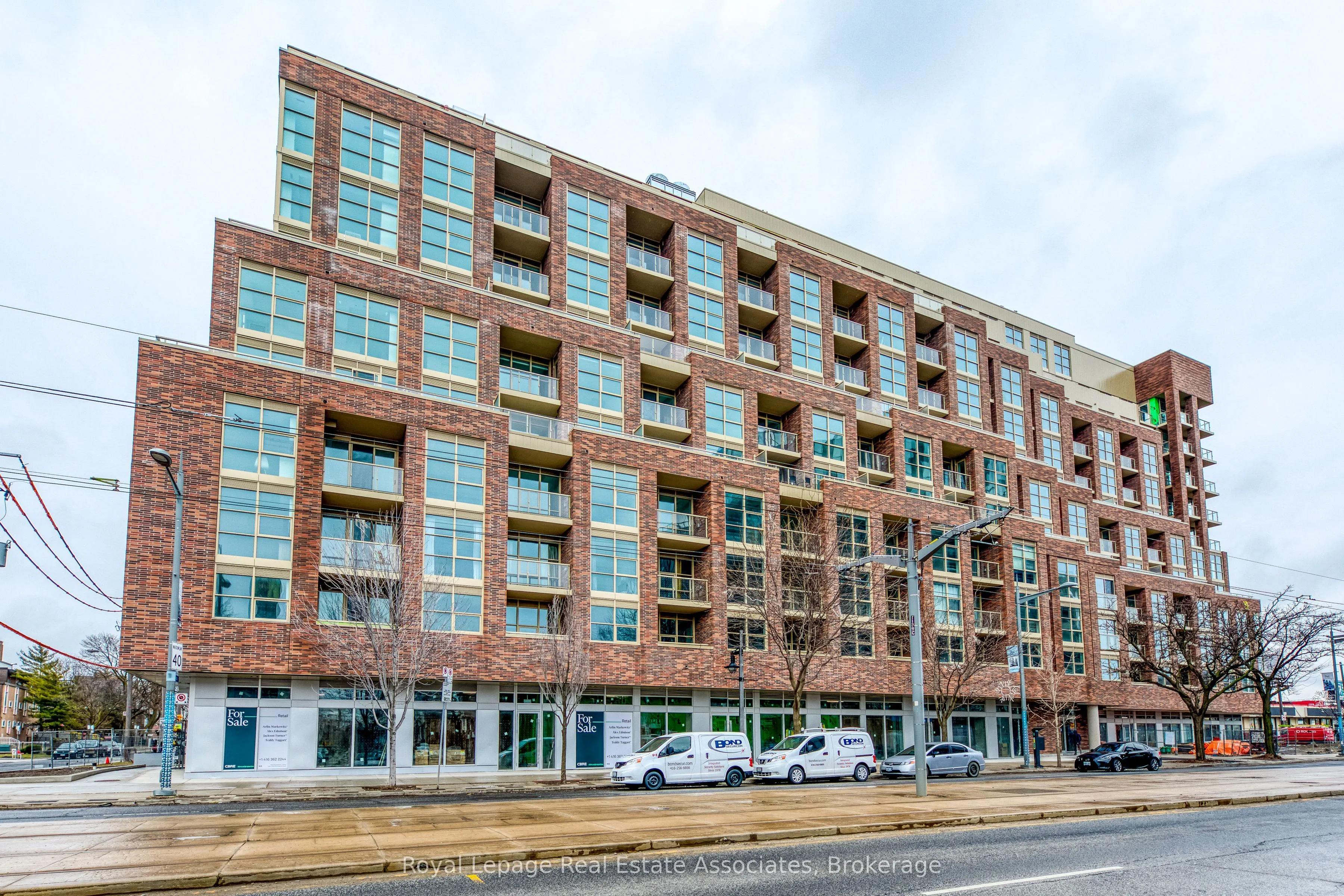 1787 St. Clair Avenue W, #419