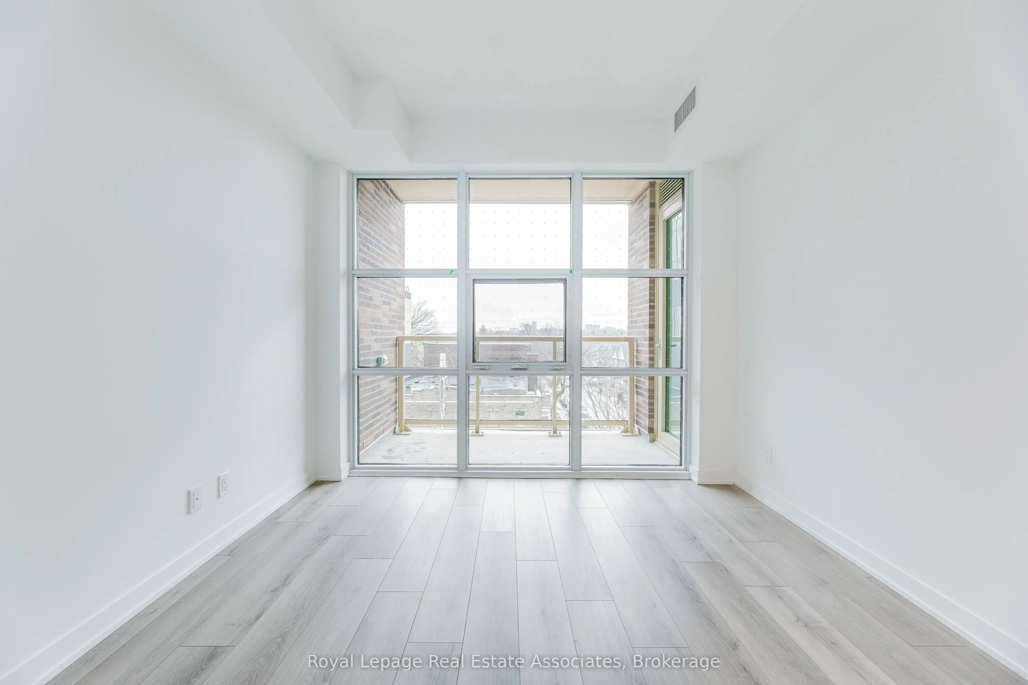 1787 St. Clair Avenue W, #419