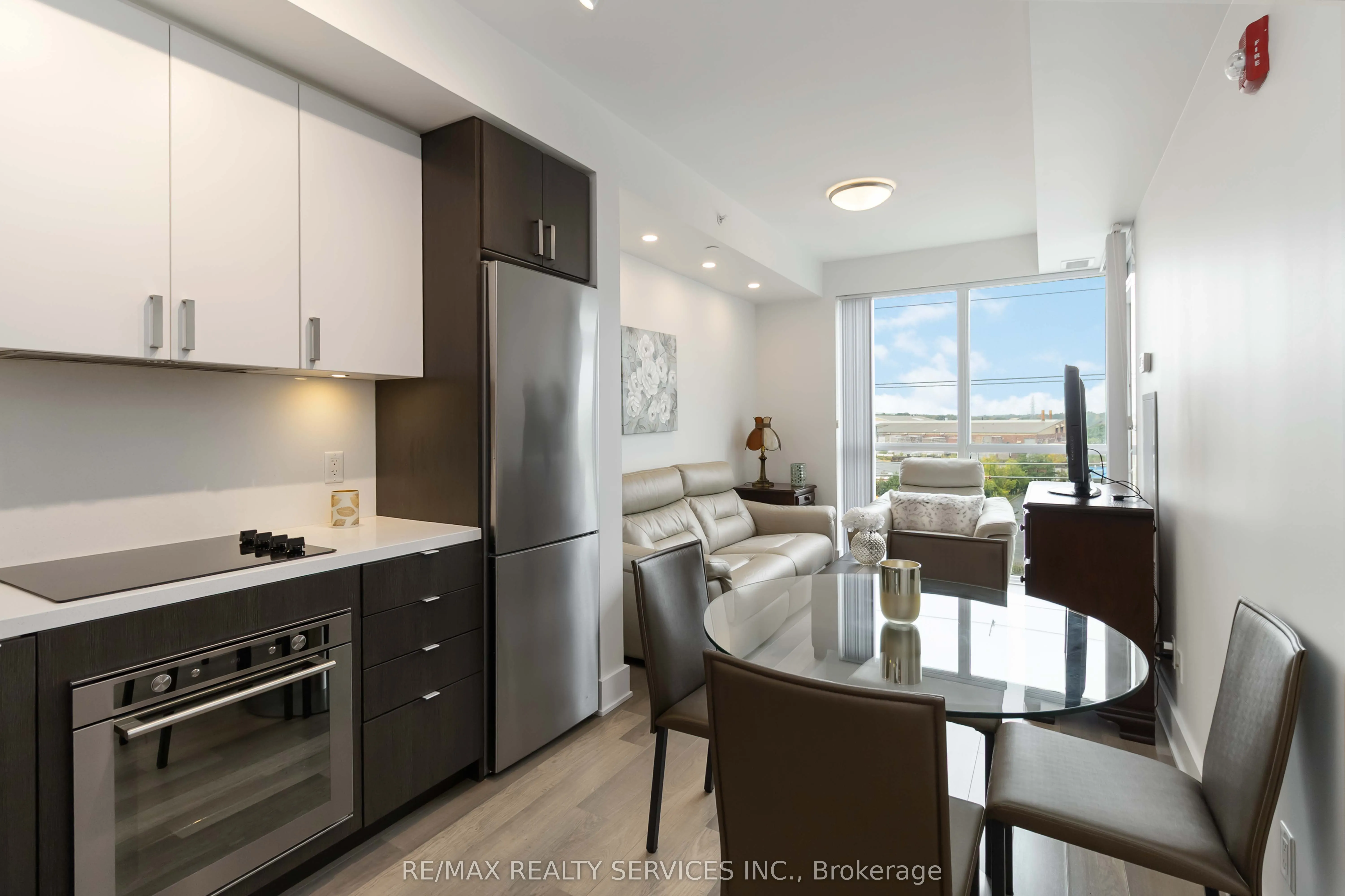 5230 Dundas Street, #A531