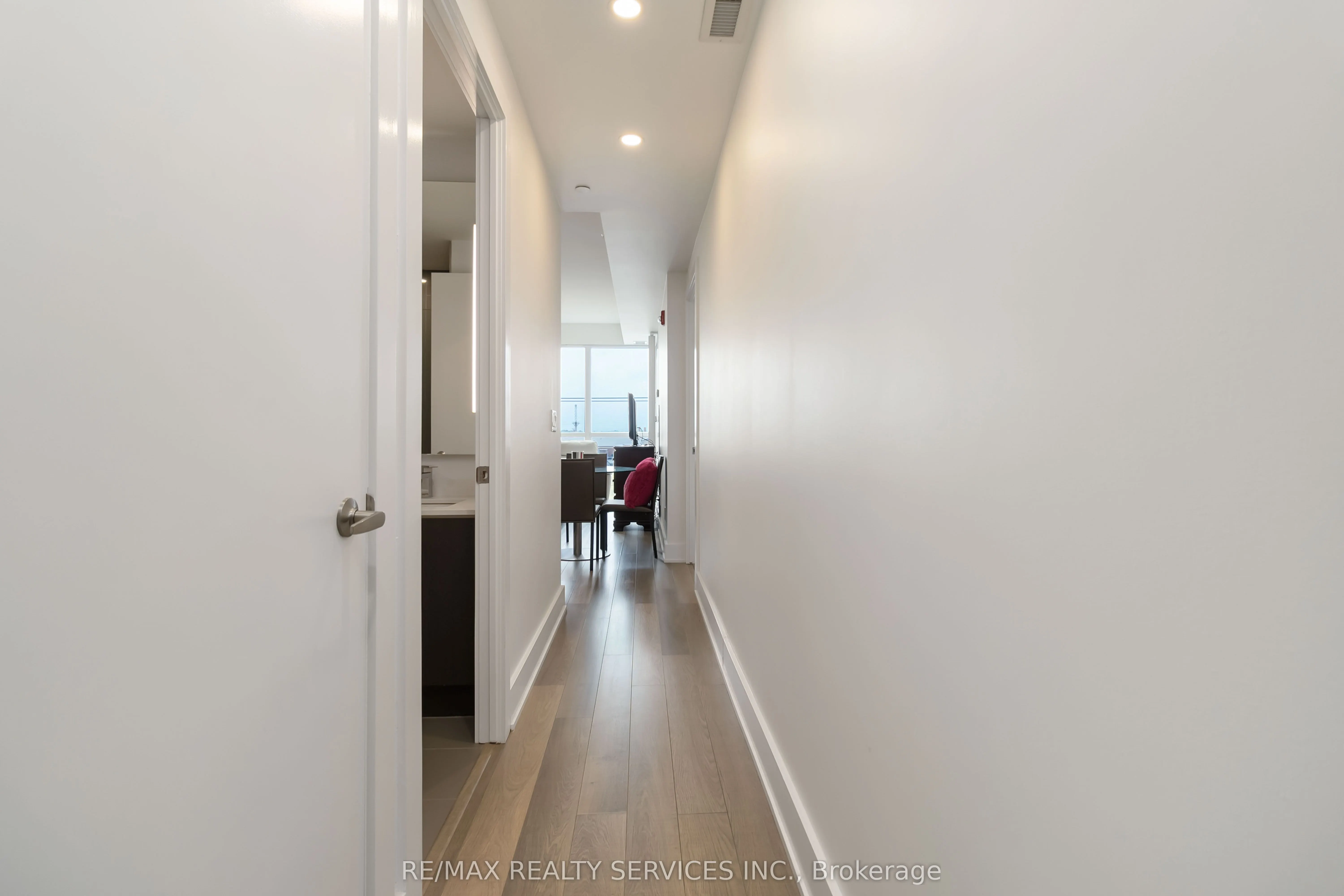 5230 Dundas Street, #A531