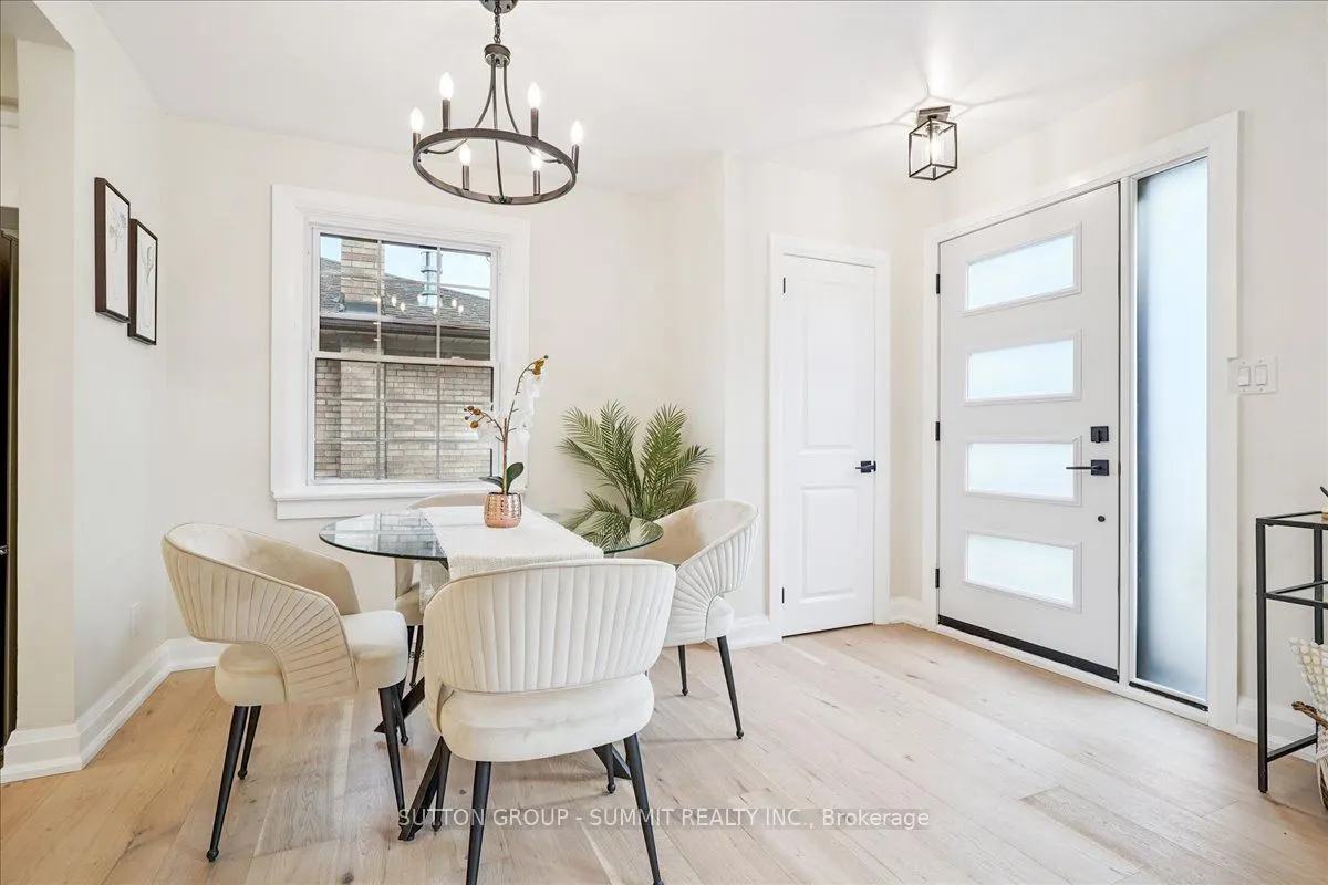 723 Drury Lane