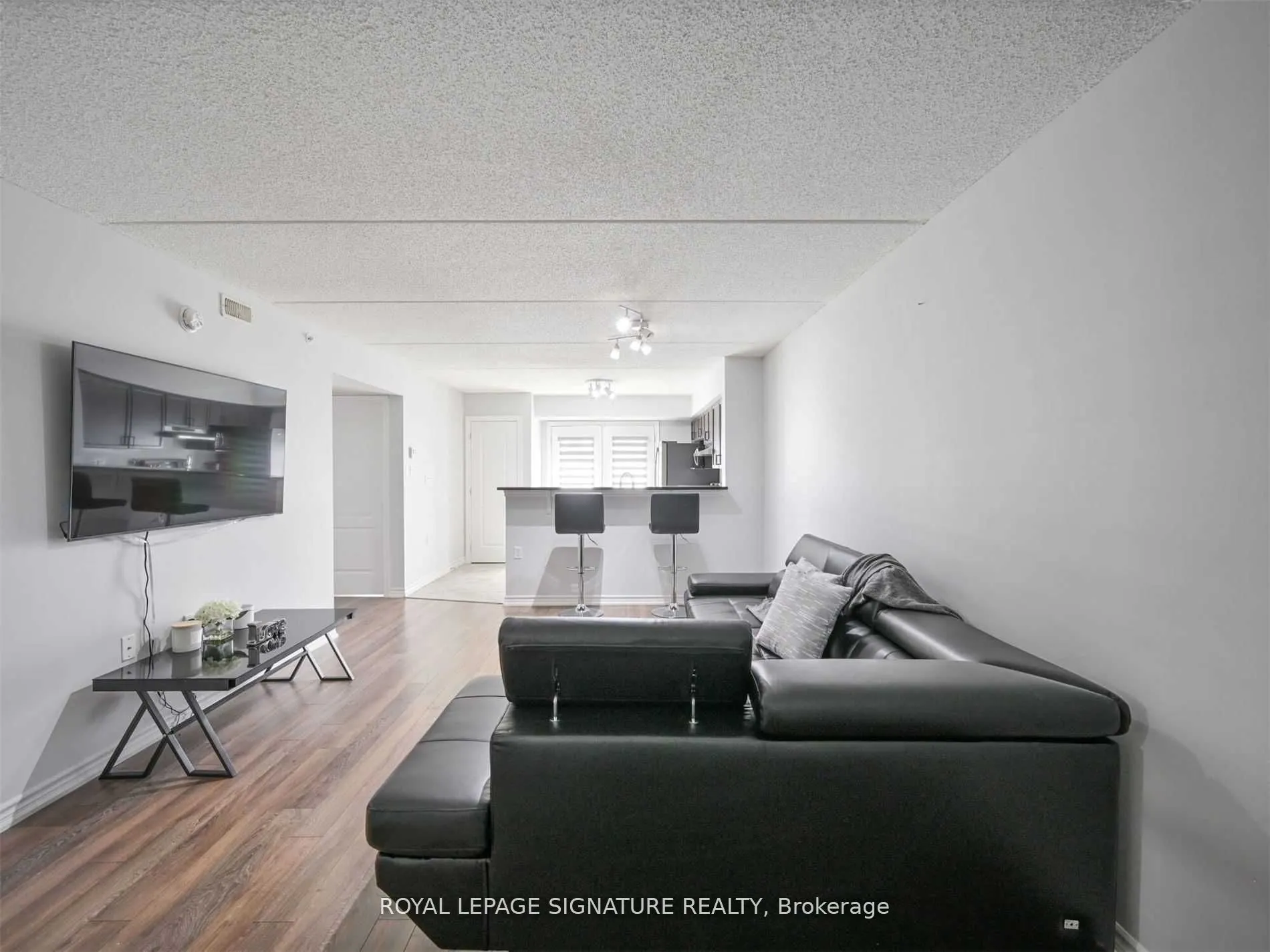 1450 Main Street E, #309