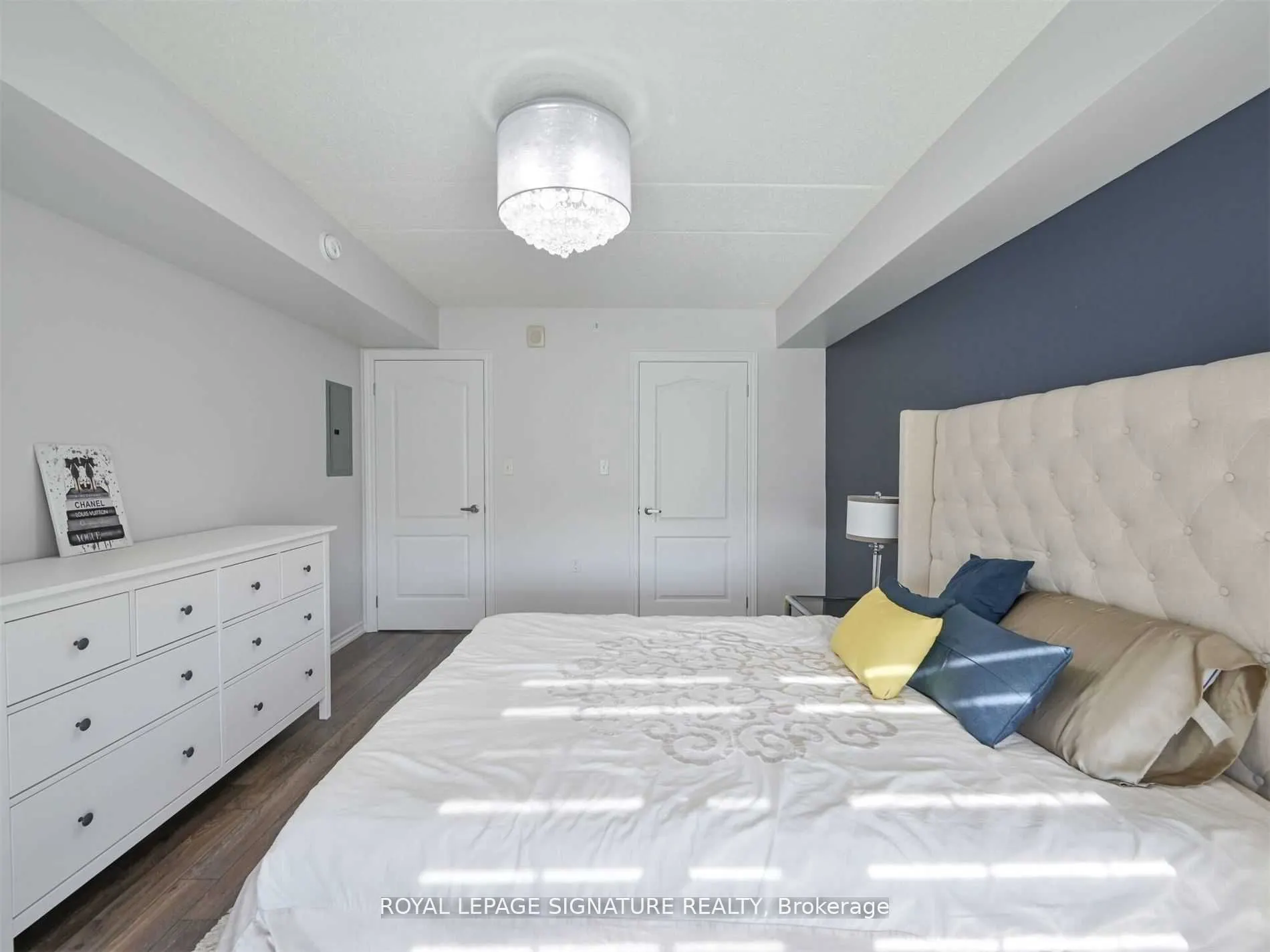 1450 Main Street E, #309