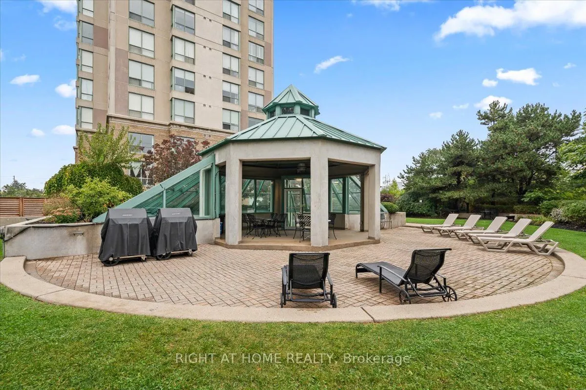 101 Subway Crescent, #1011