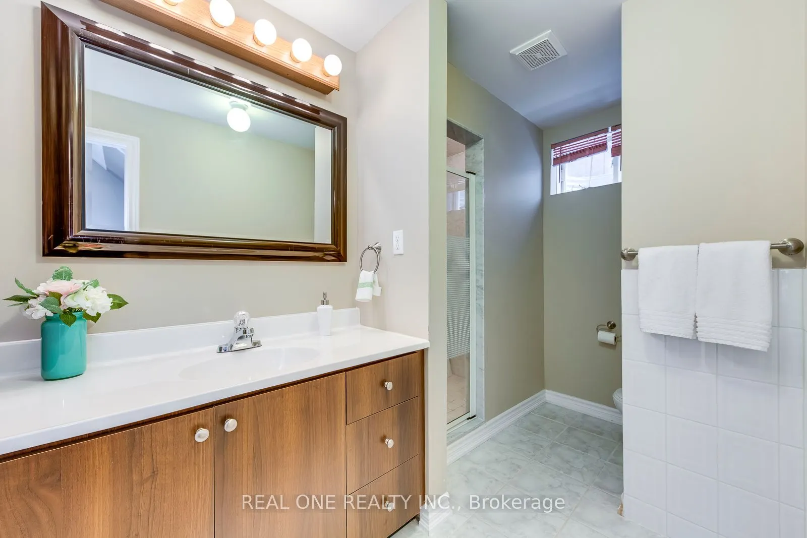 2398 North Ridge Trail