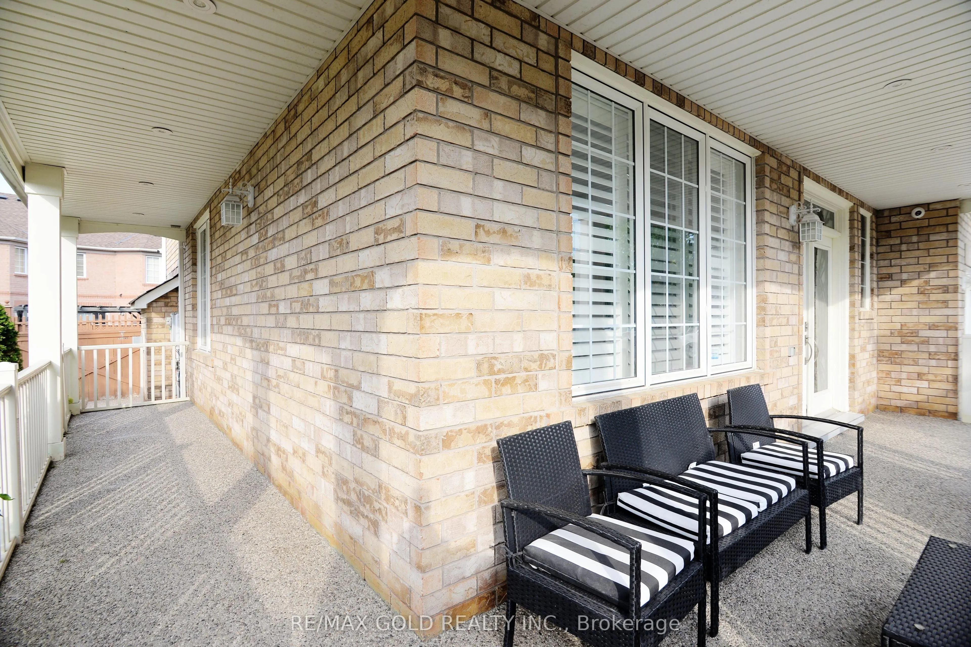 1 Blaketon Court