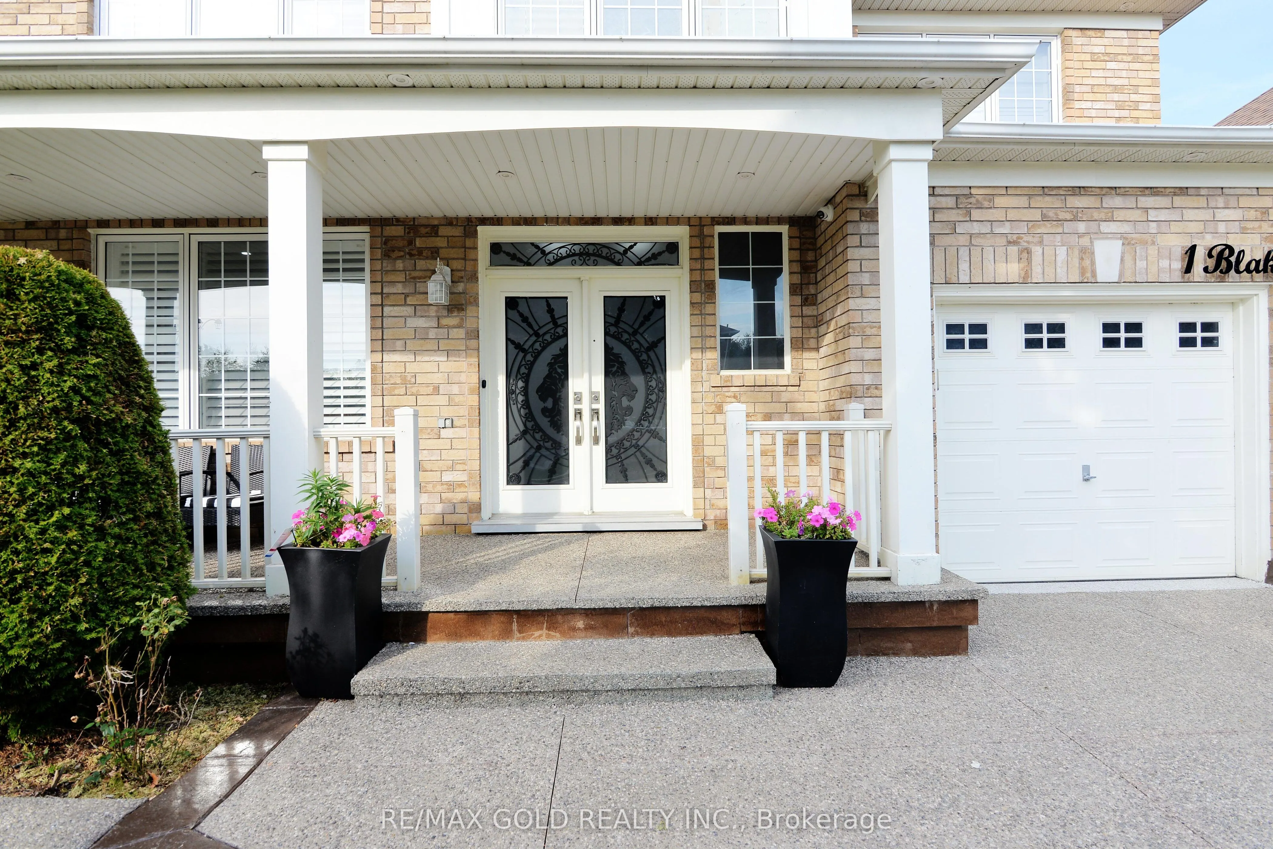 1 Blaketon Court