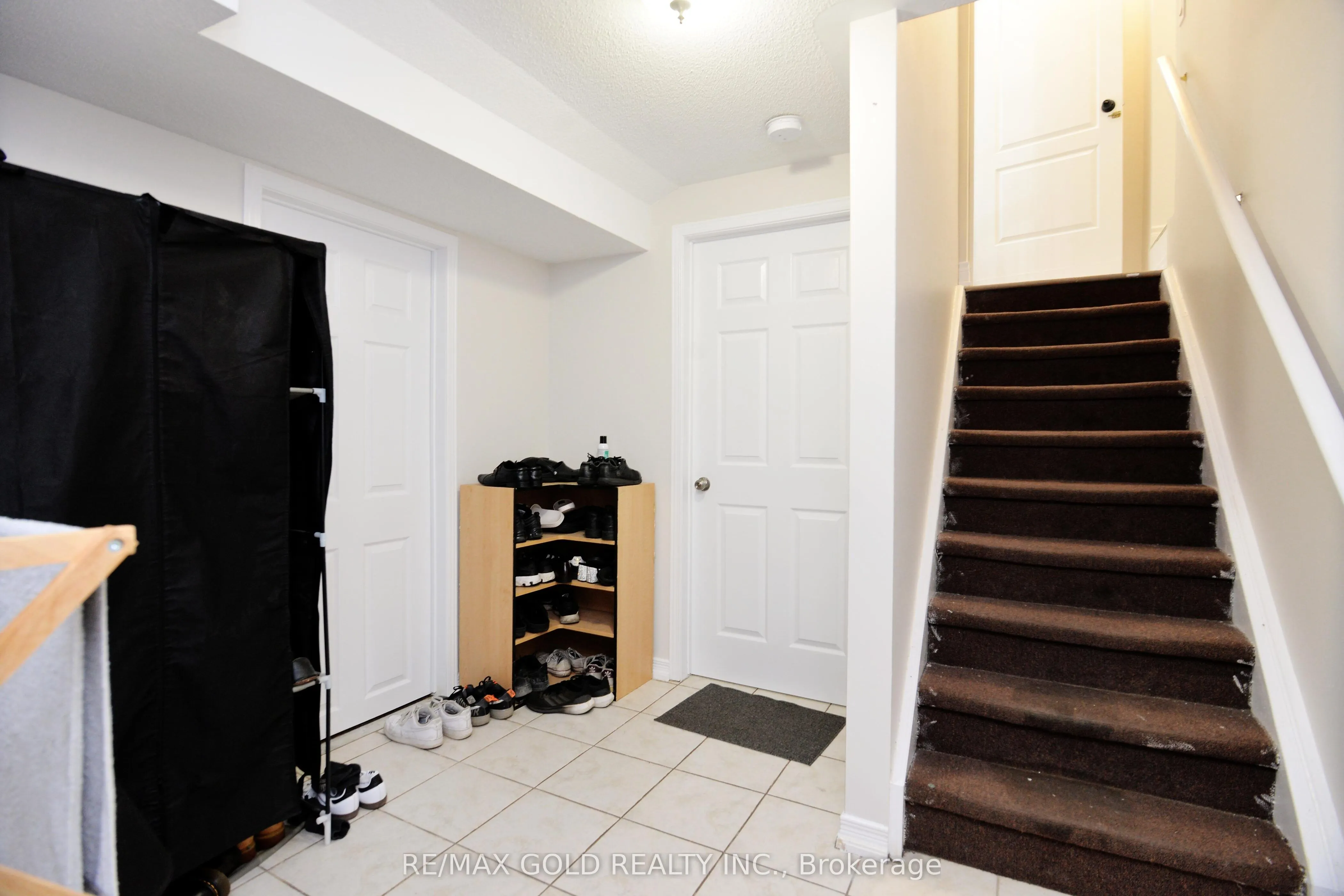 1 Blaketon Court