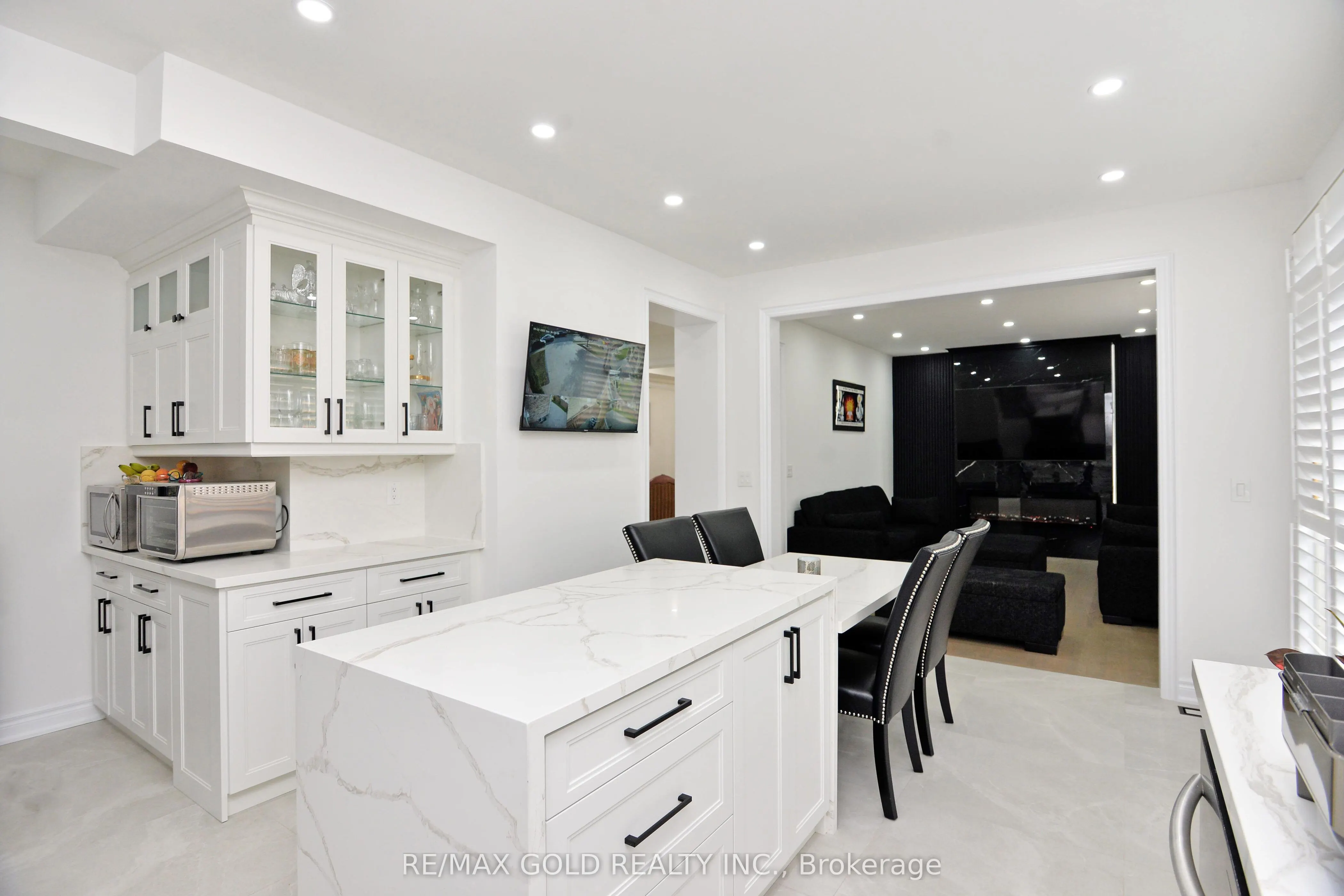 1 Blaketon Court