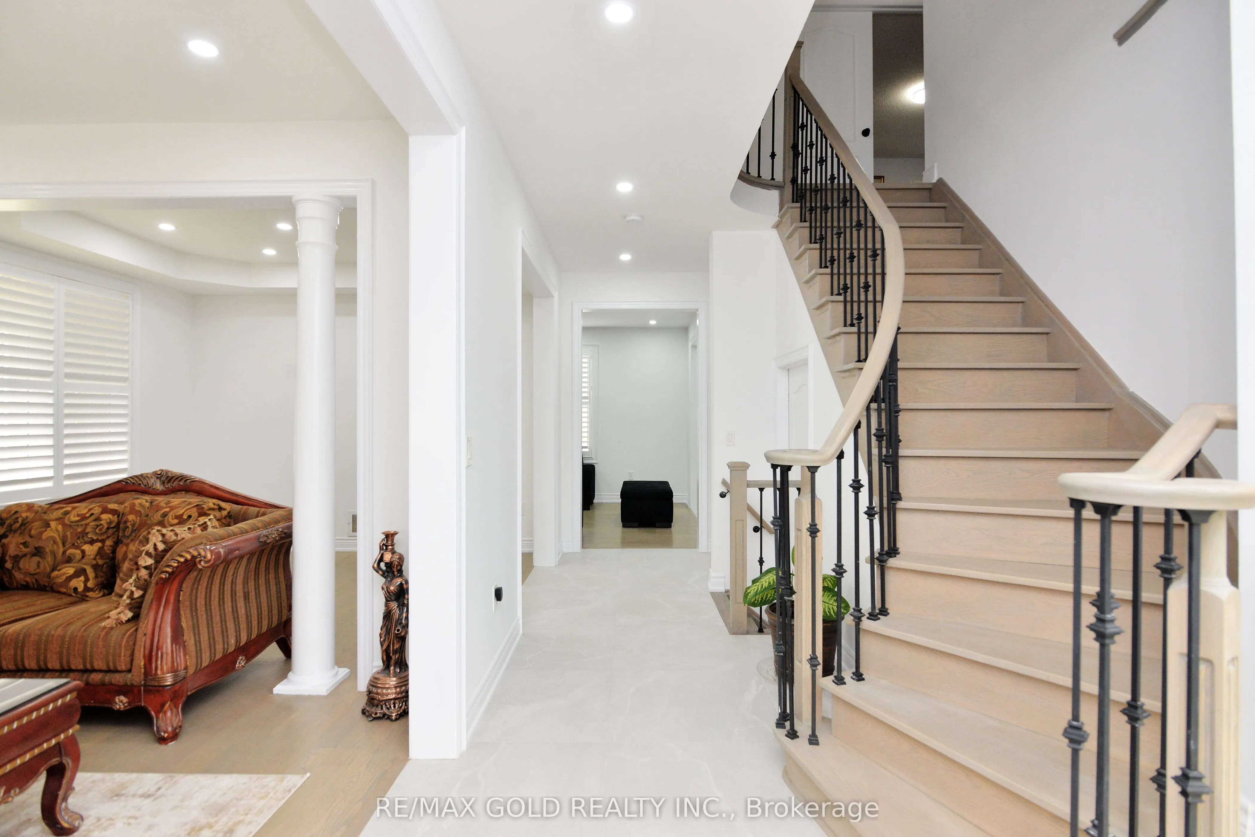 1 Blaketon Court