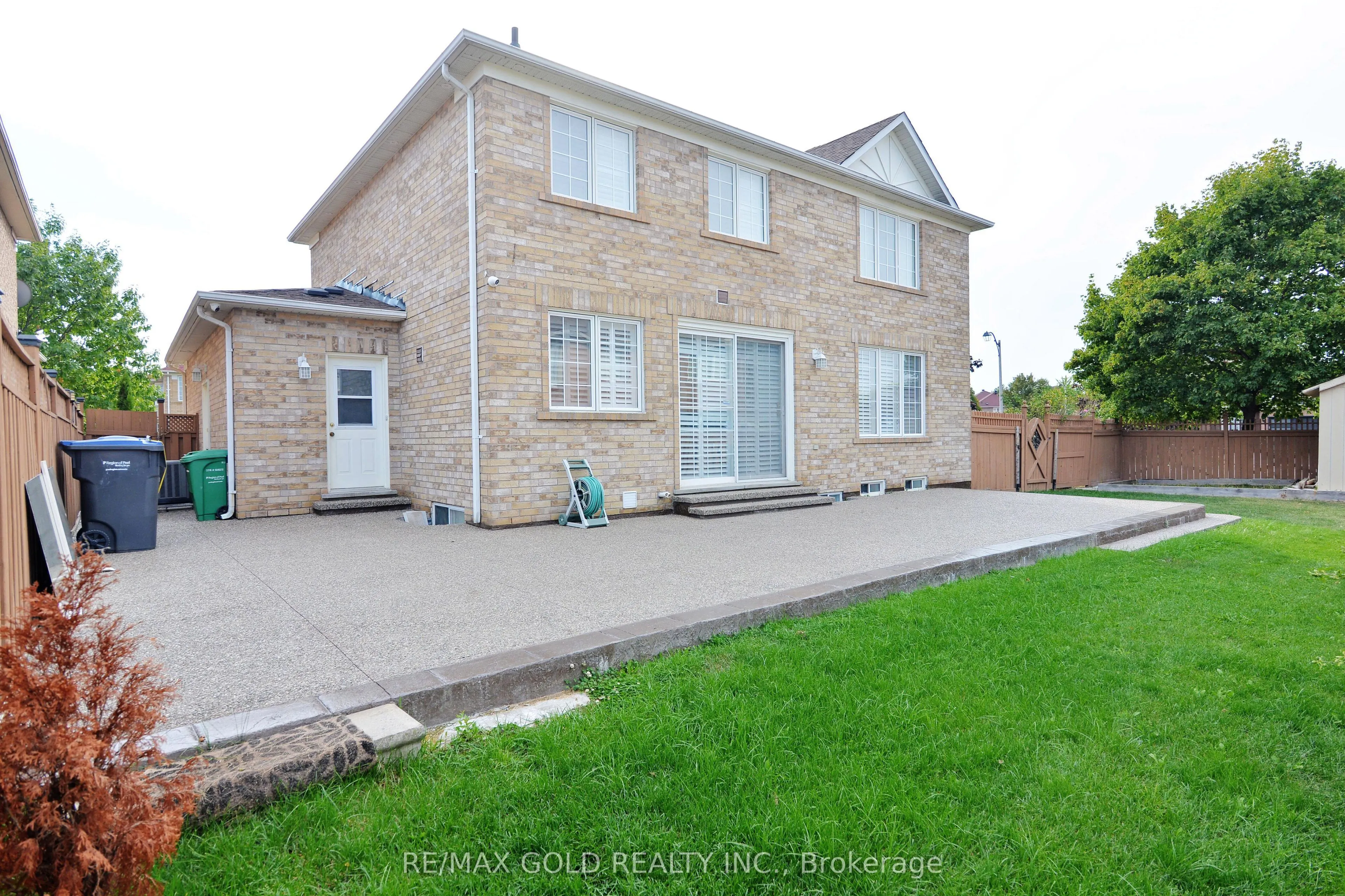 1 Blaketon Court