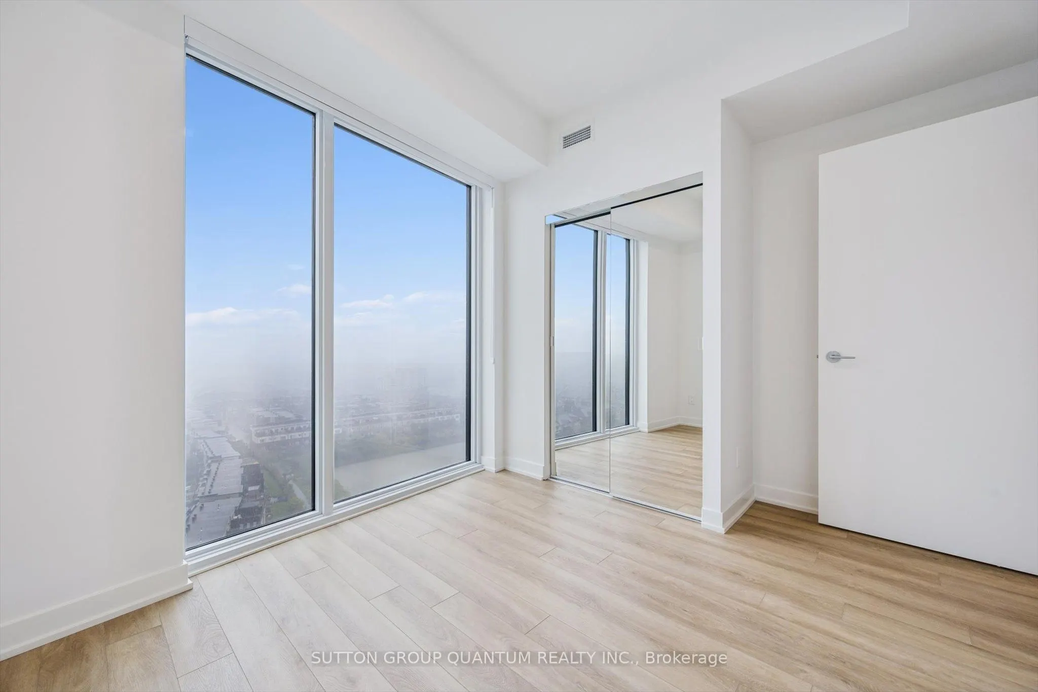 3079 Trafalgar Road, #1608