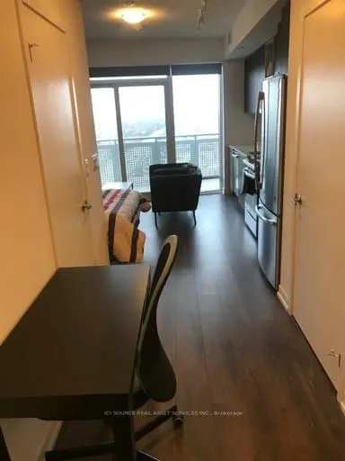 2520 Eglinton Avenue W, #1007