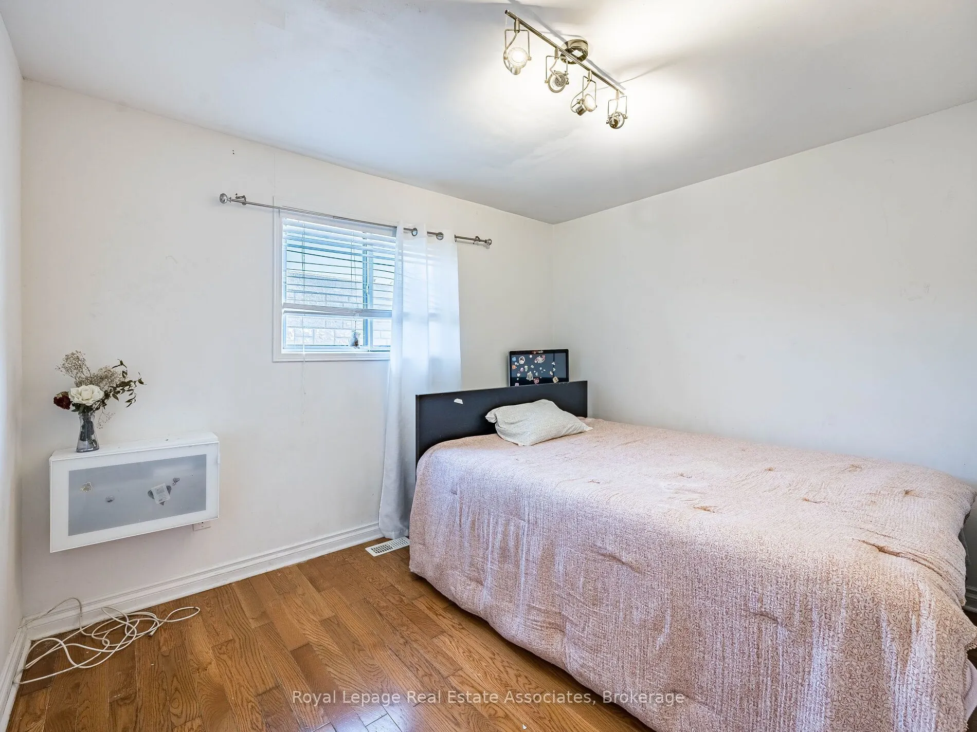261 Prescott Avenue