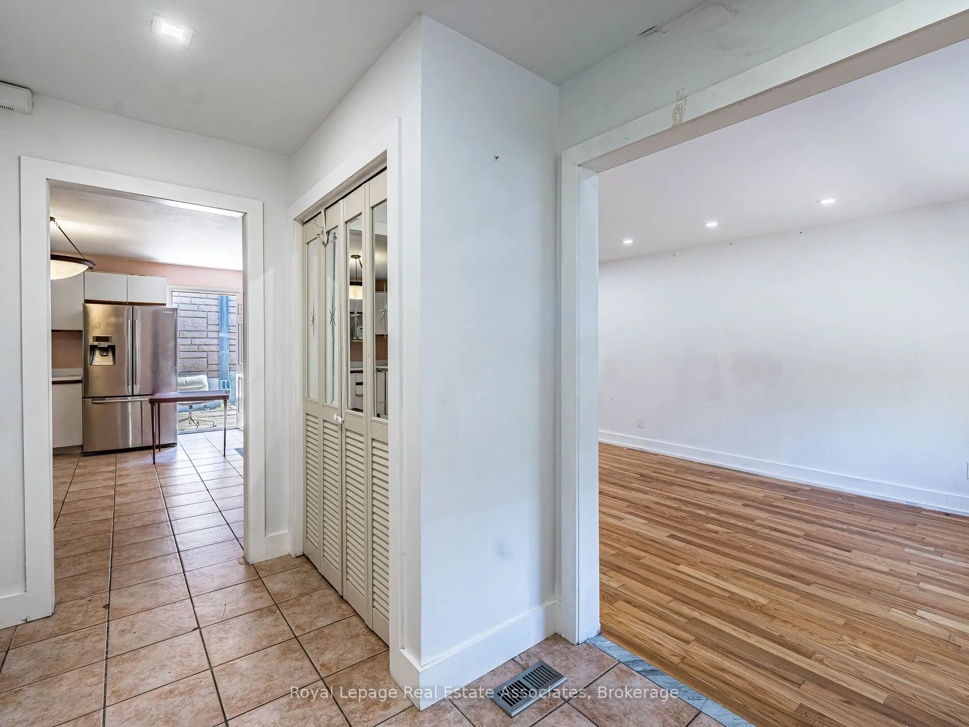 261 Prescott Avenue
