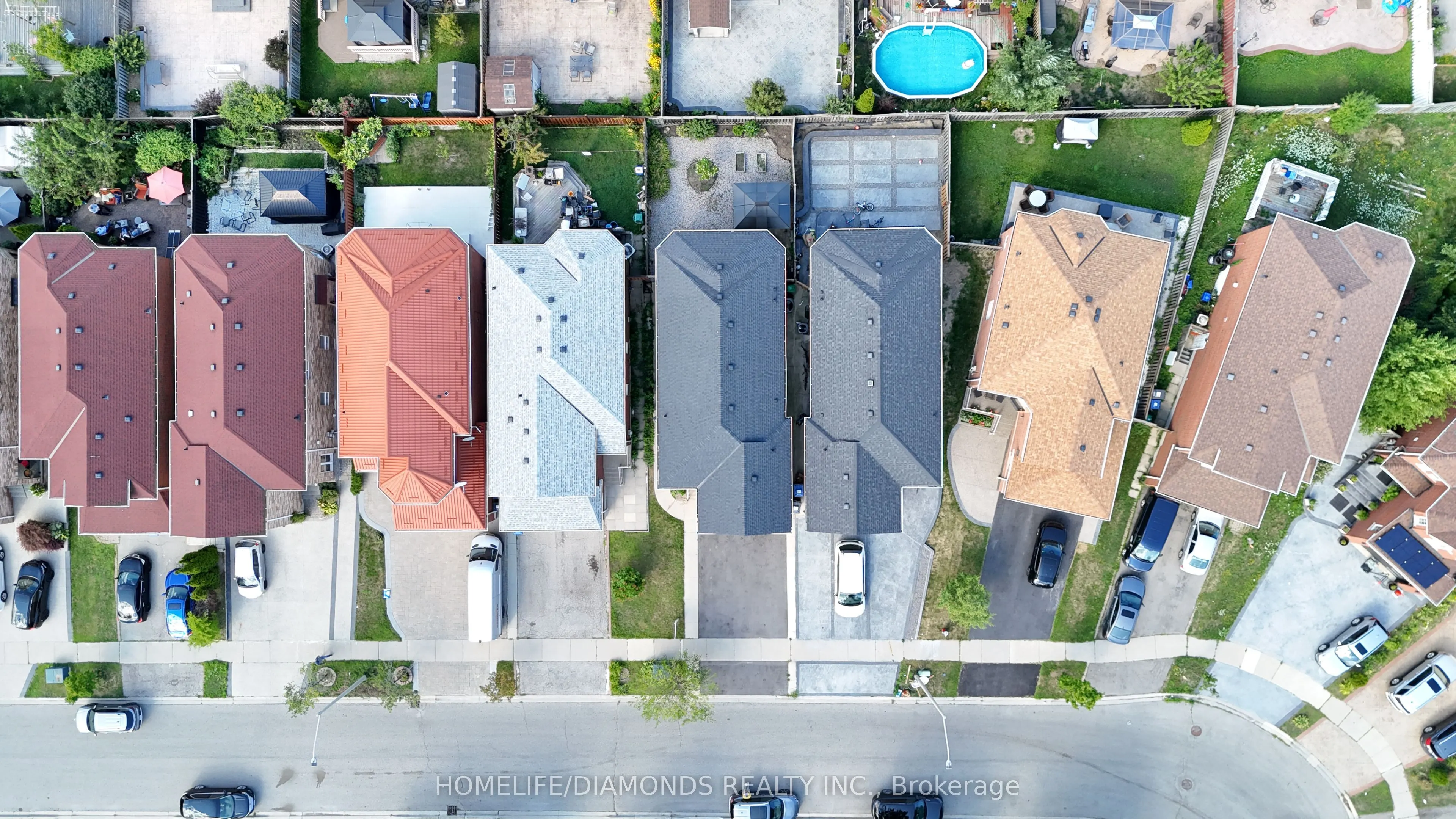 5267 BROOKWOOD Court