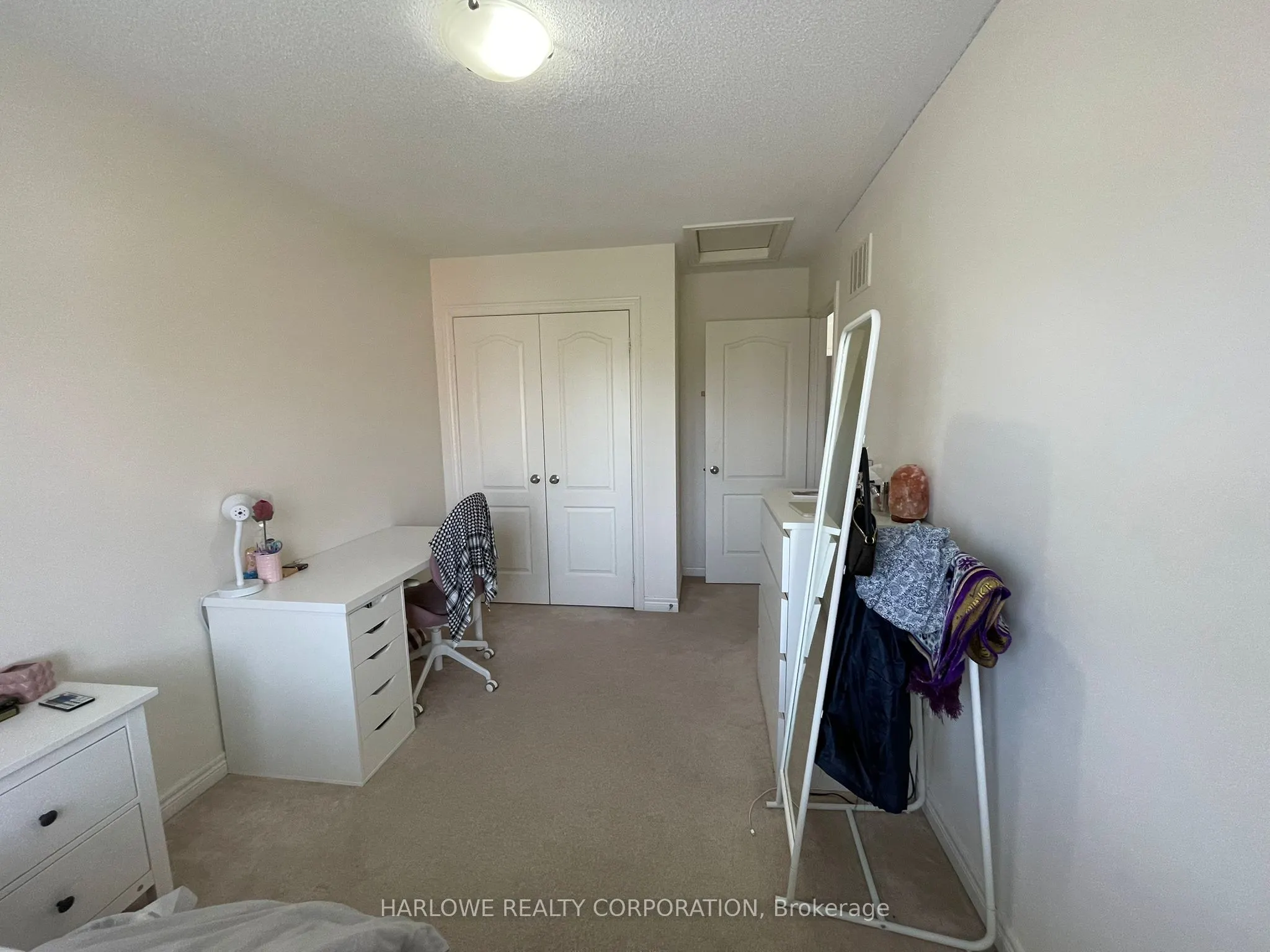 3265 Thomas Street, #6