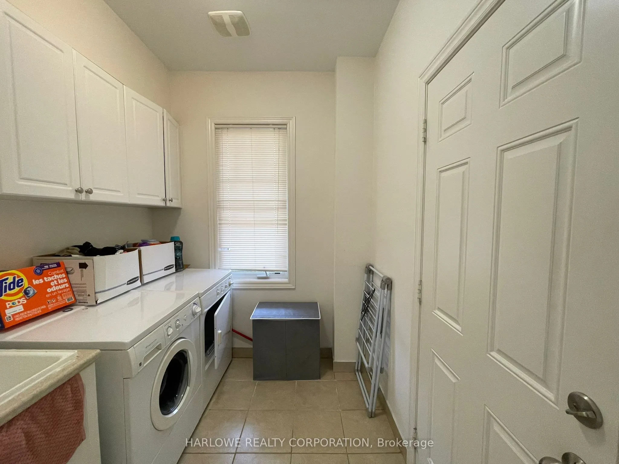 3265 Thomas Street, #6