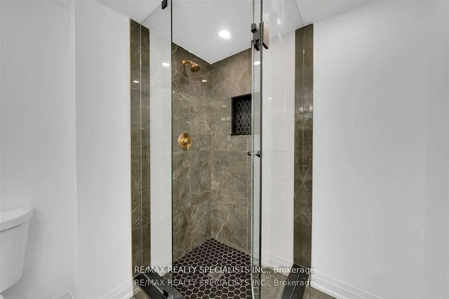 7294 Rosehurst Drive, #Unit 2
