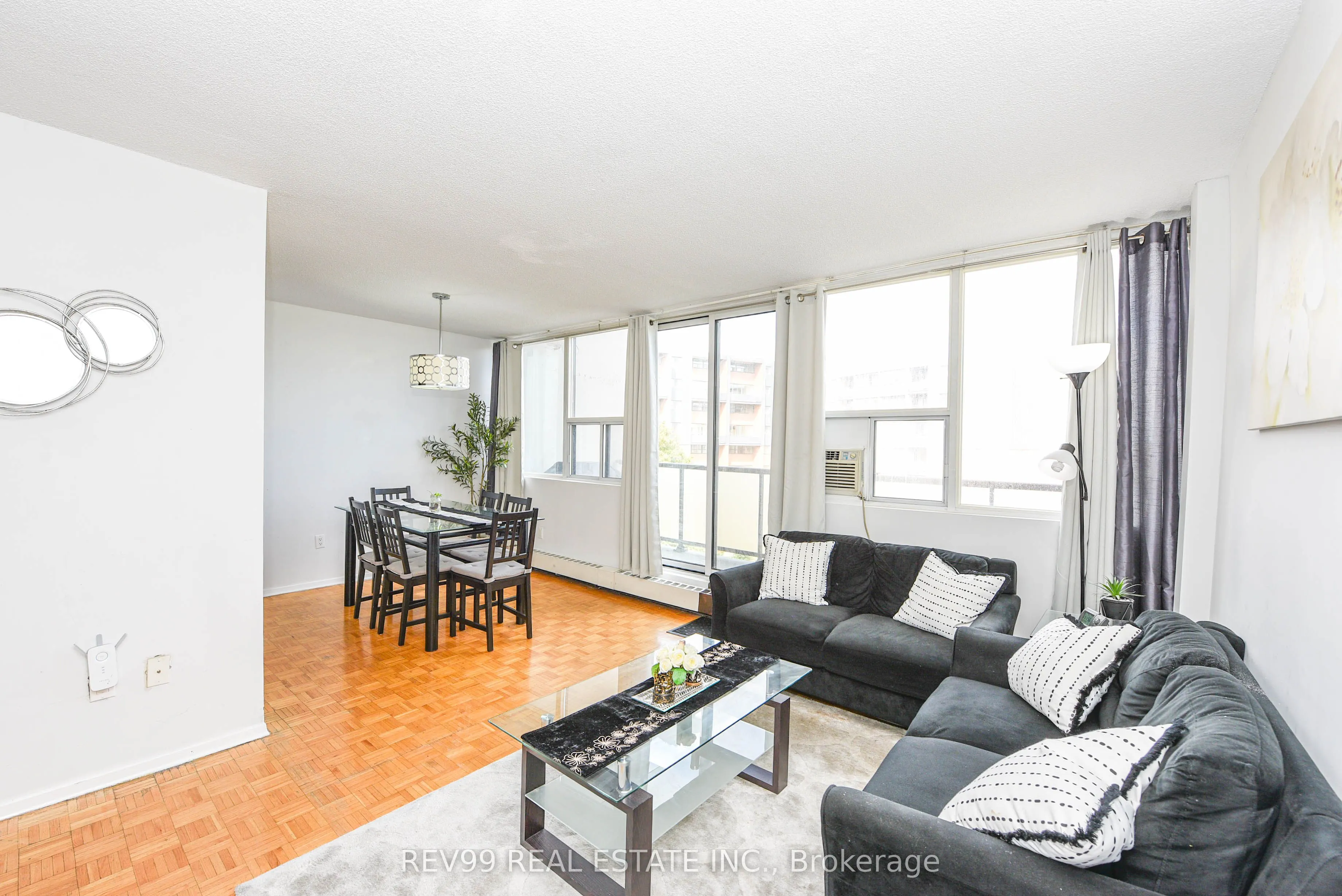 2121 Roche Court, #504