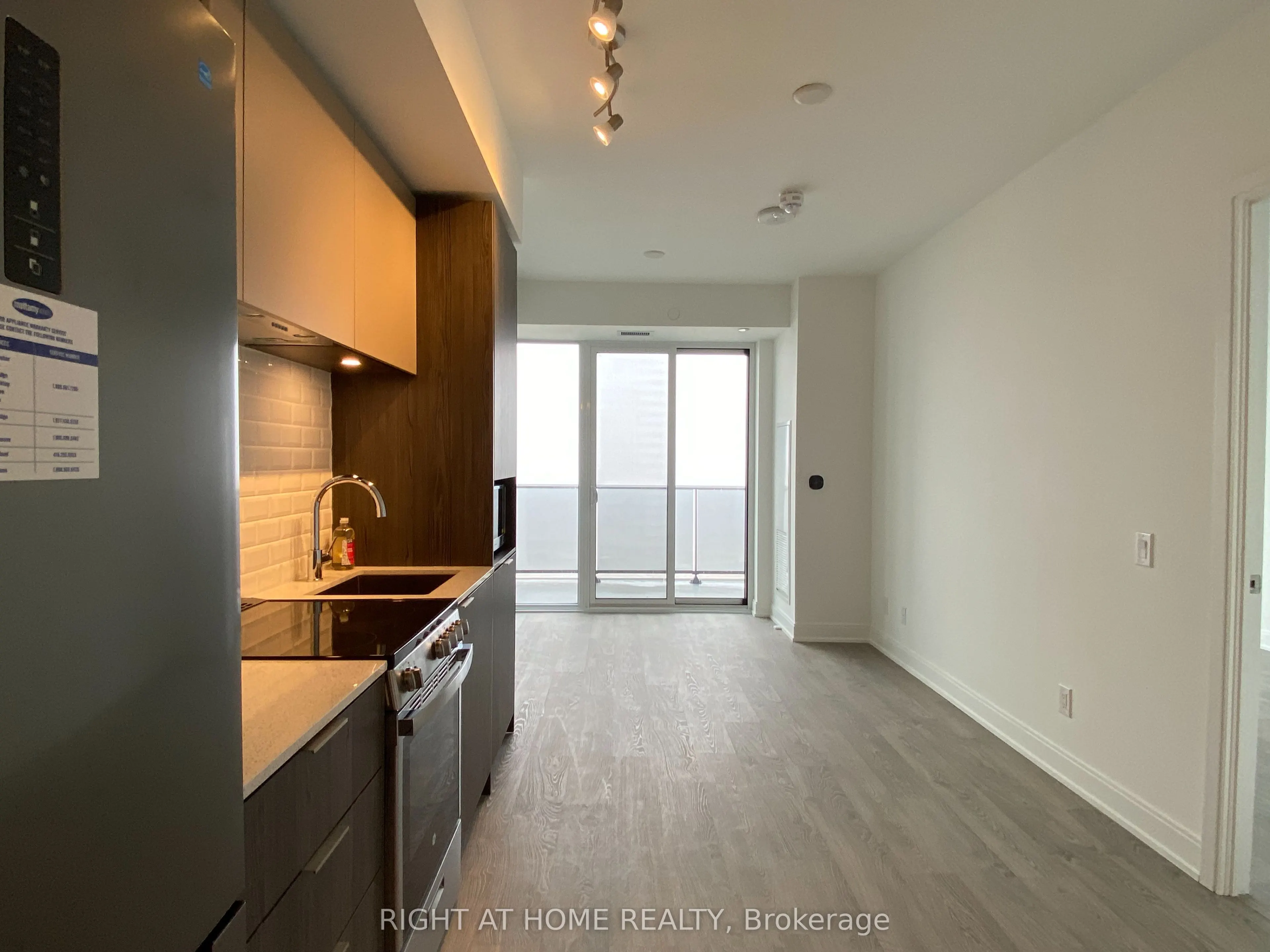 70 Annie Craig Drive, #1610