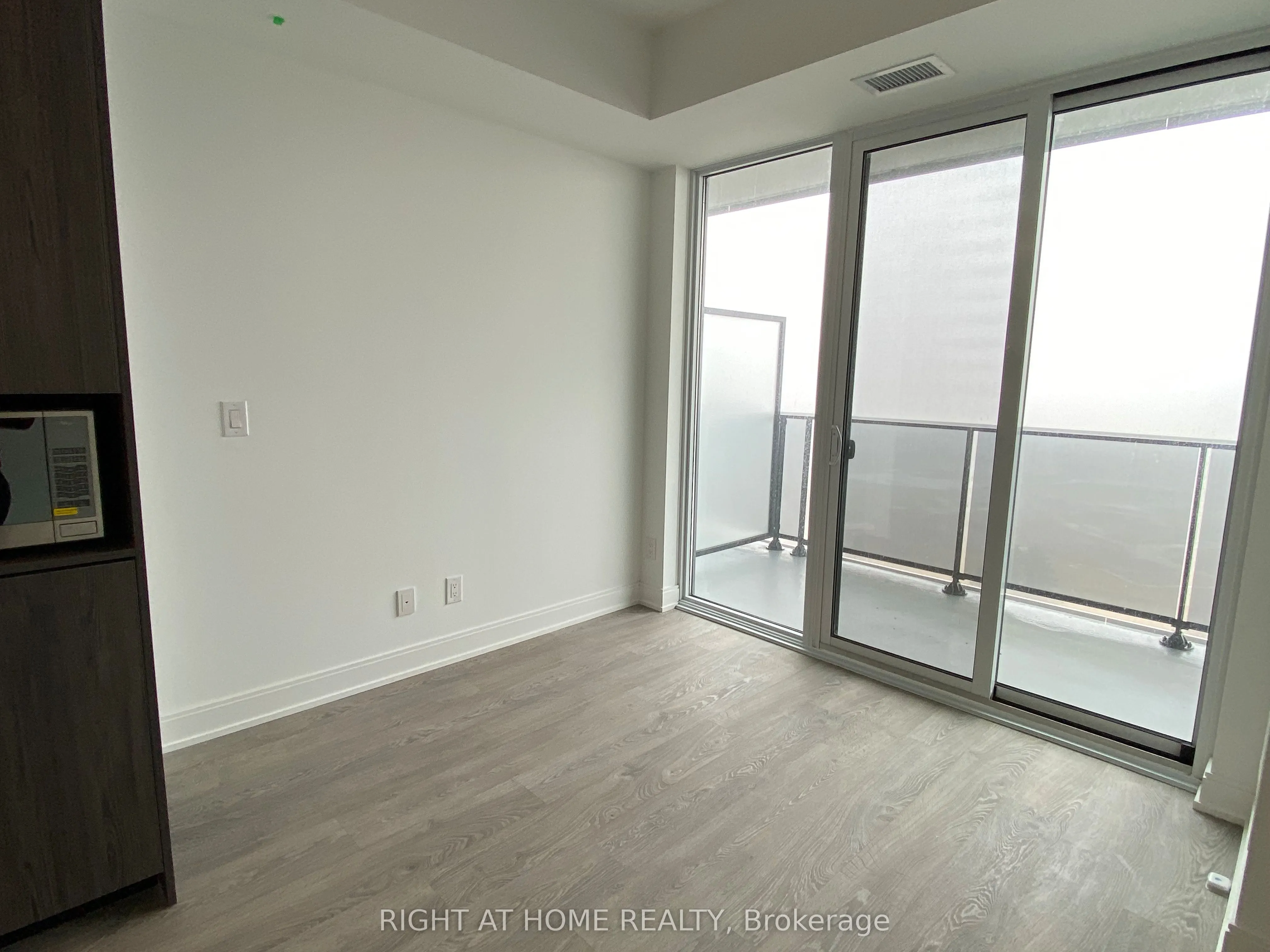 70 Annie Craig Drive, #1610