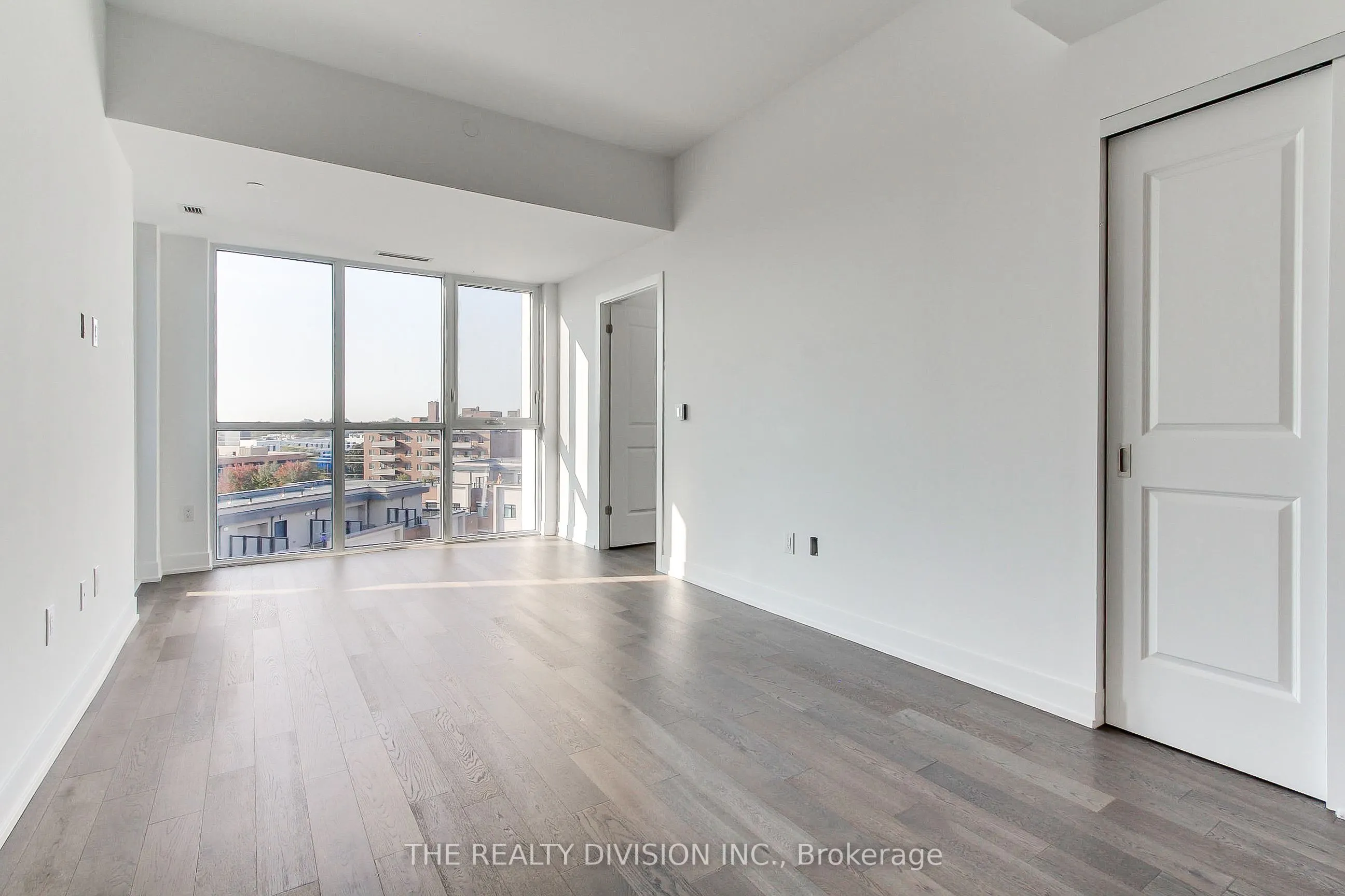 1063 Douglas McCurdy Common, #611