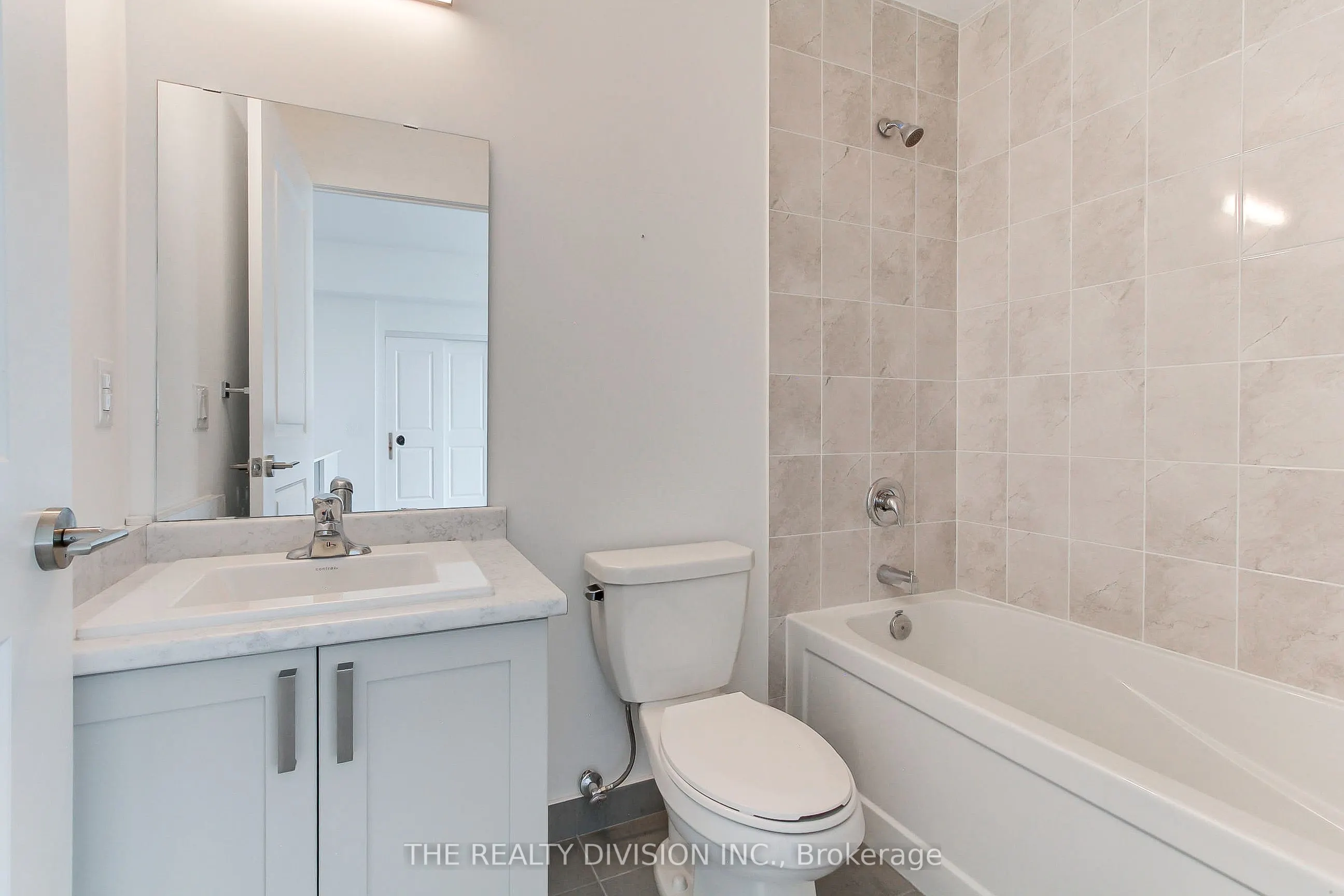 1063 Douglas McCurdy Common, #611