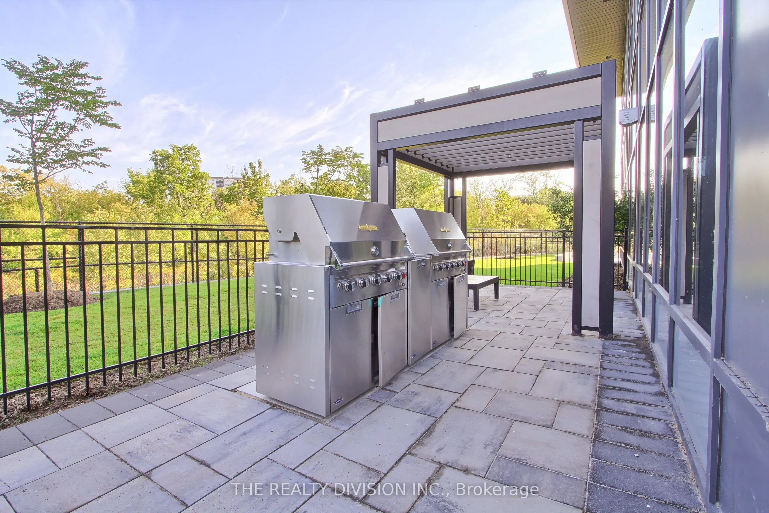 1063 Douglas McCurdy Common, #611