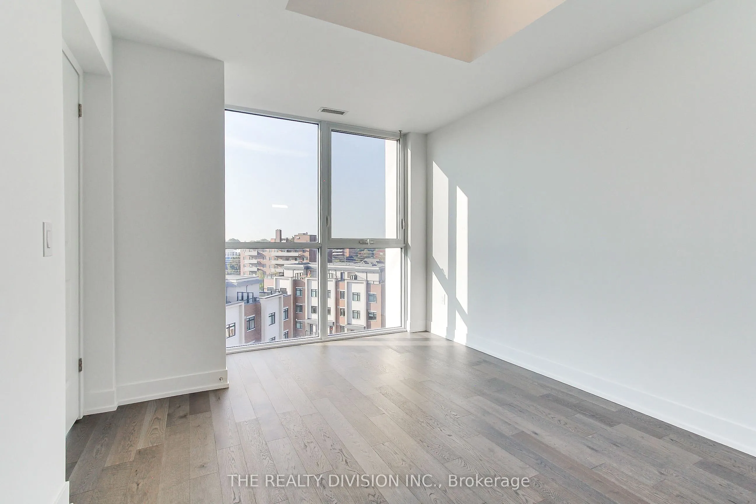 1063 Douglas McCurdy Common, #611