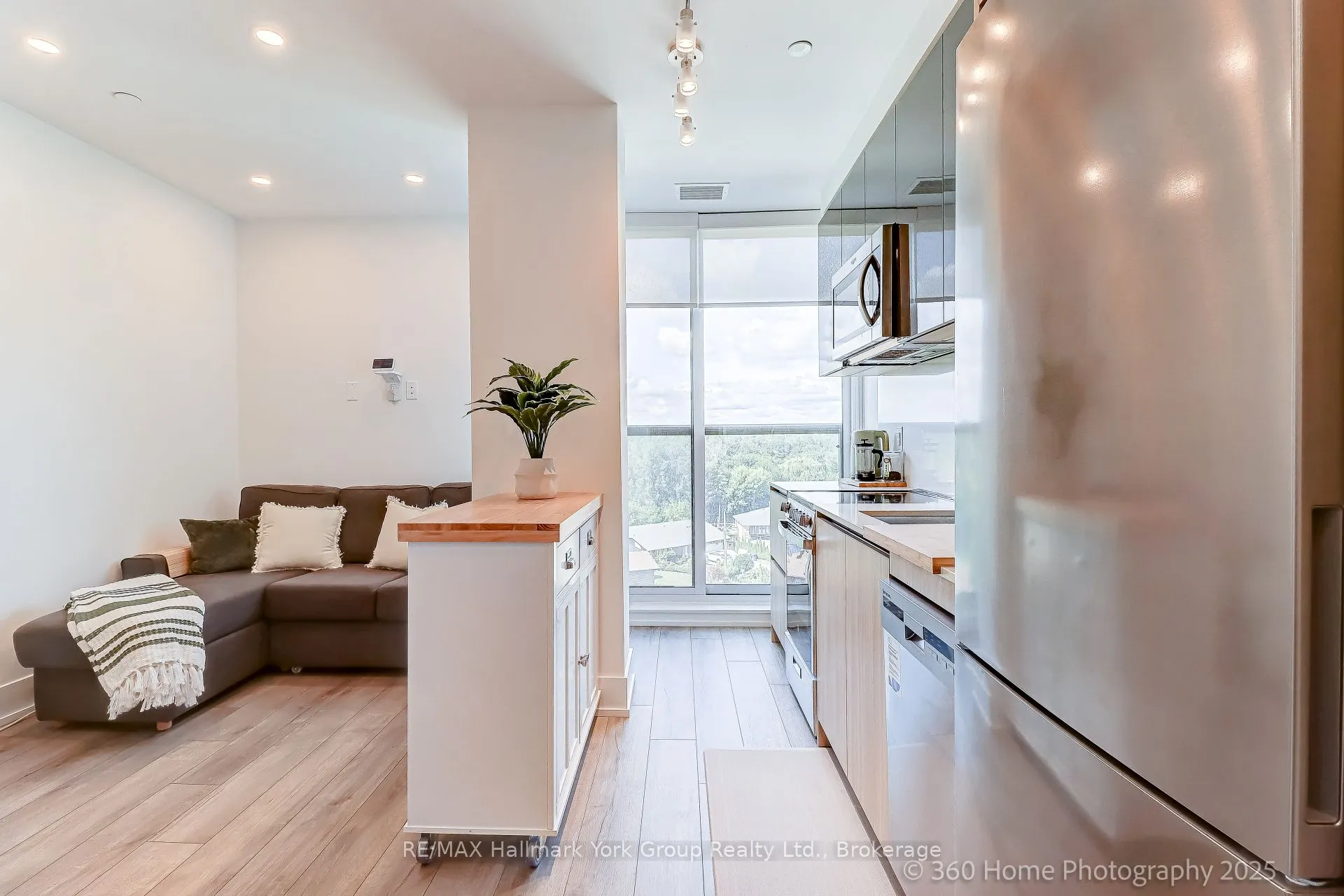 3100 Keele Street, #534