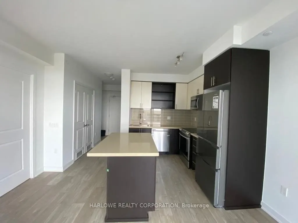 4677 Glen Erin Drive, #1503