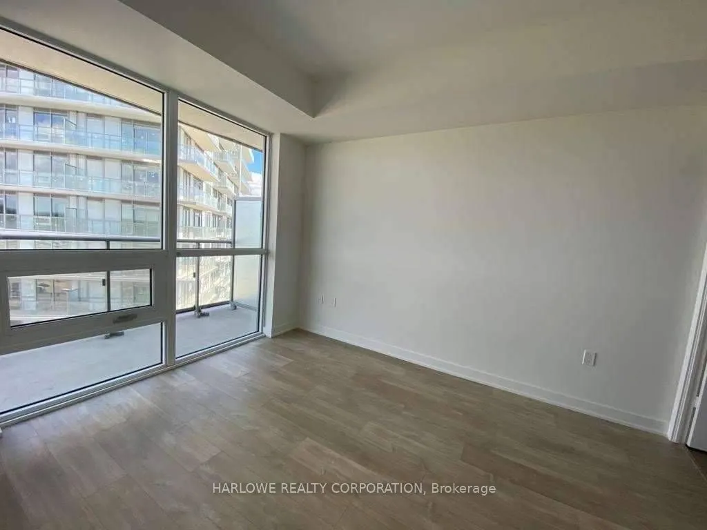 4677 Glen Erin Drive, #1503