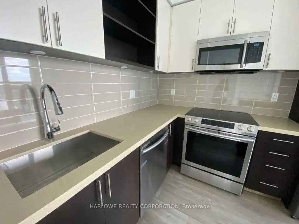 4677 Glen Erin Drive, #1503
