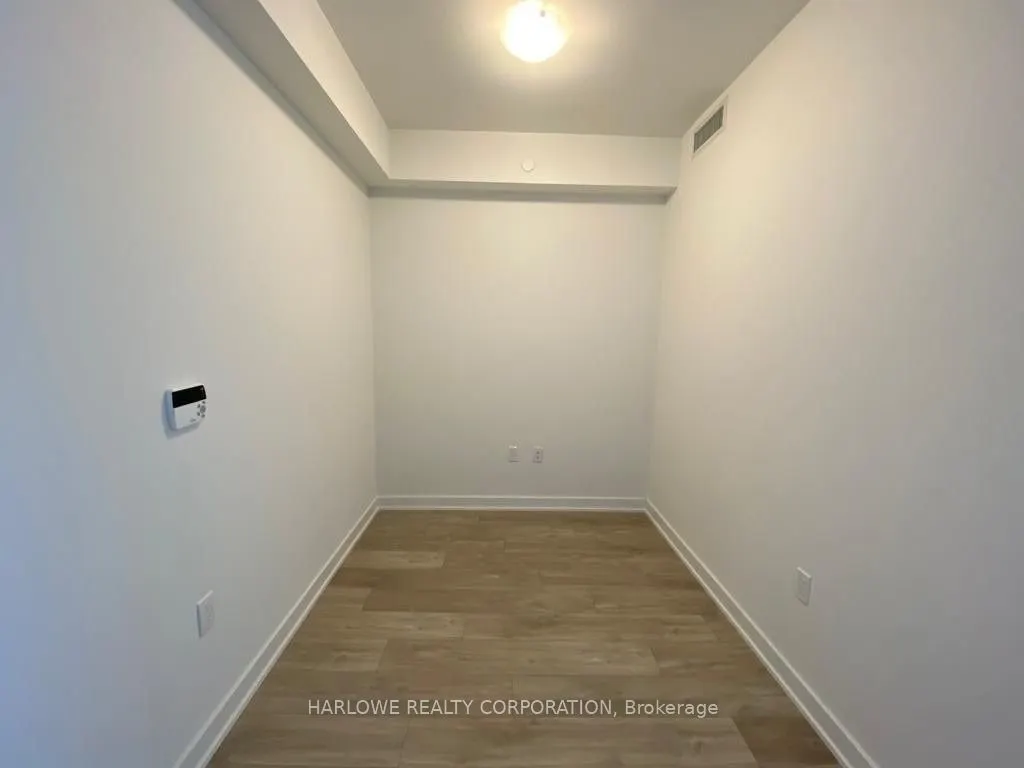4677 Glen Erin Drive, #1503