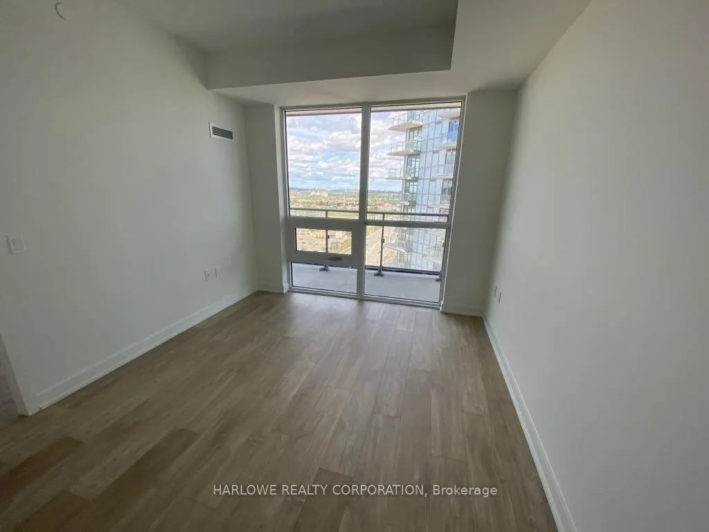 4677 Glen Erin Drive, #1503