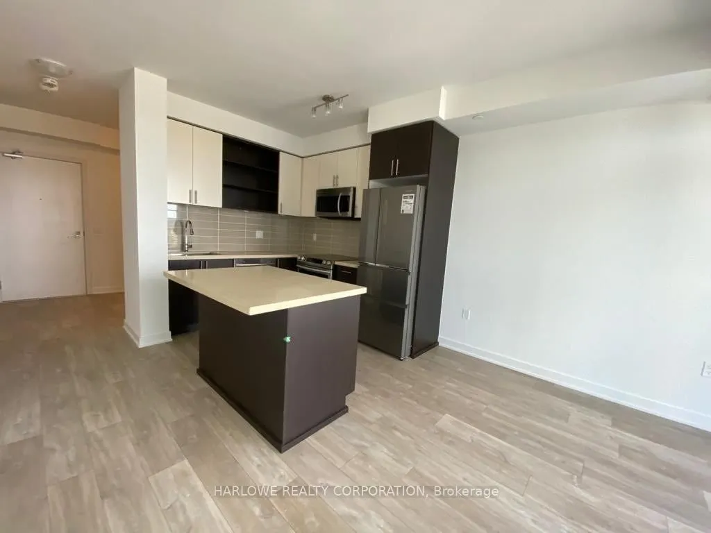 4677 Glen Erin Drive, #1503