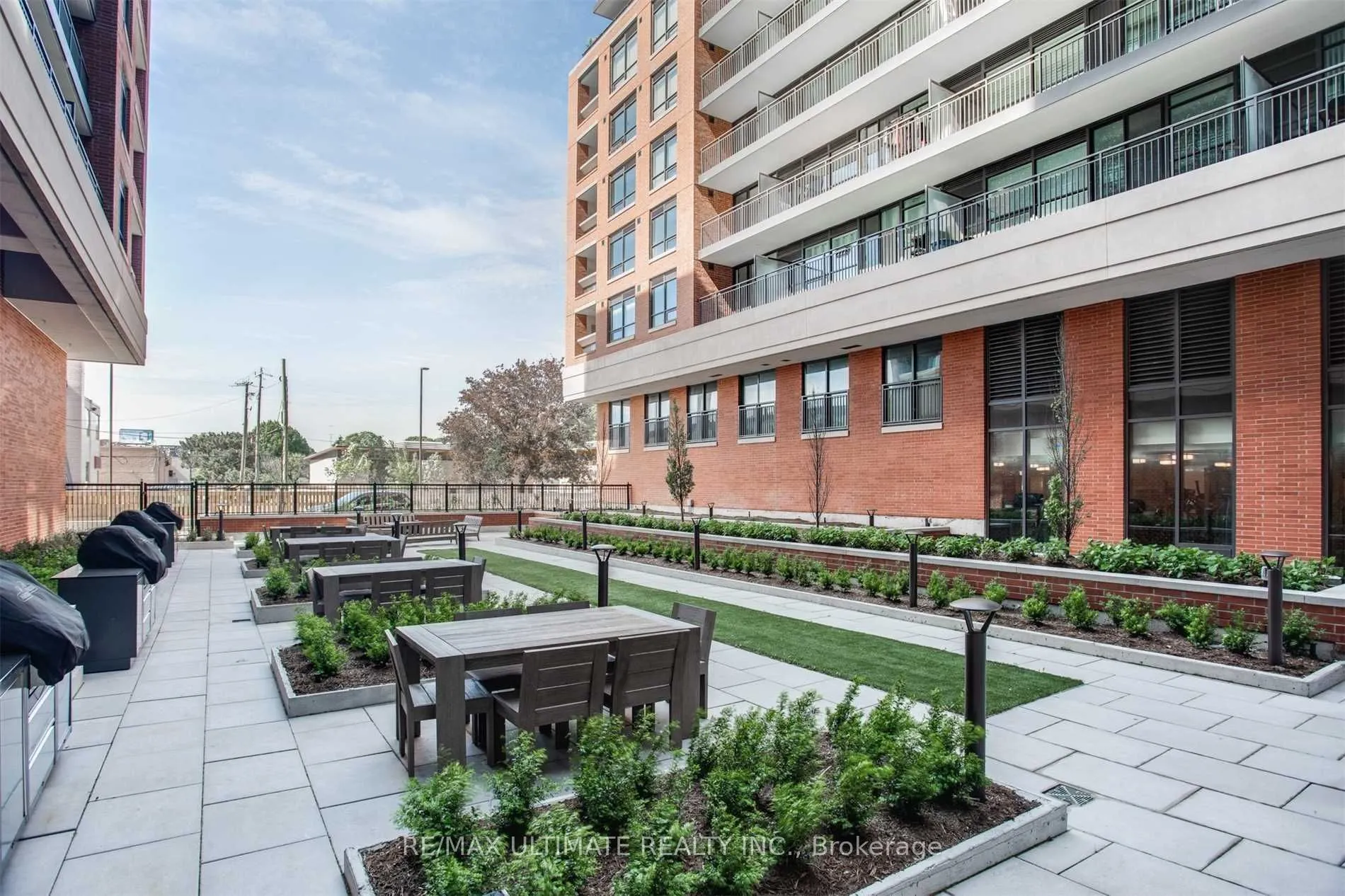 3091 Dufferin Street, #102