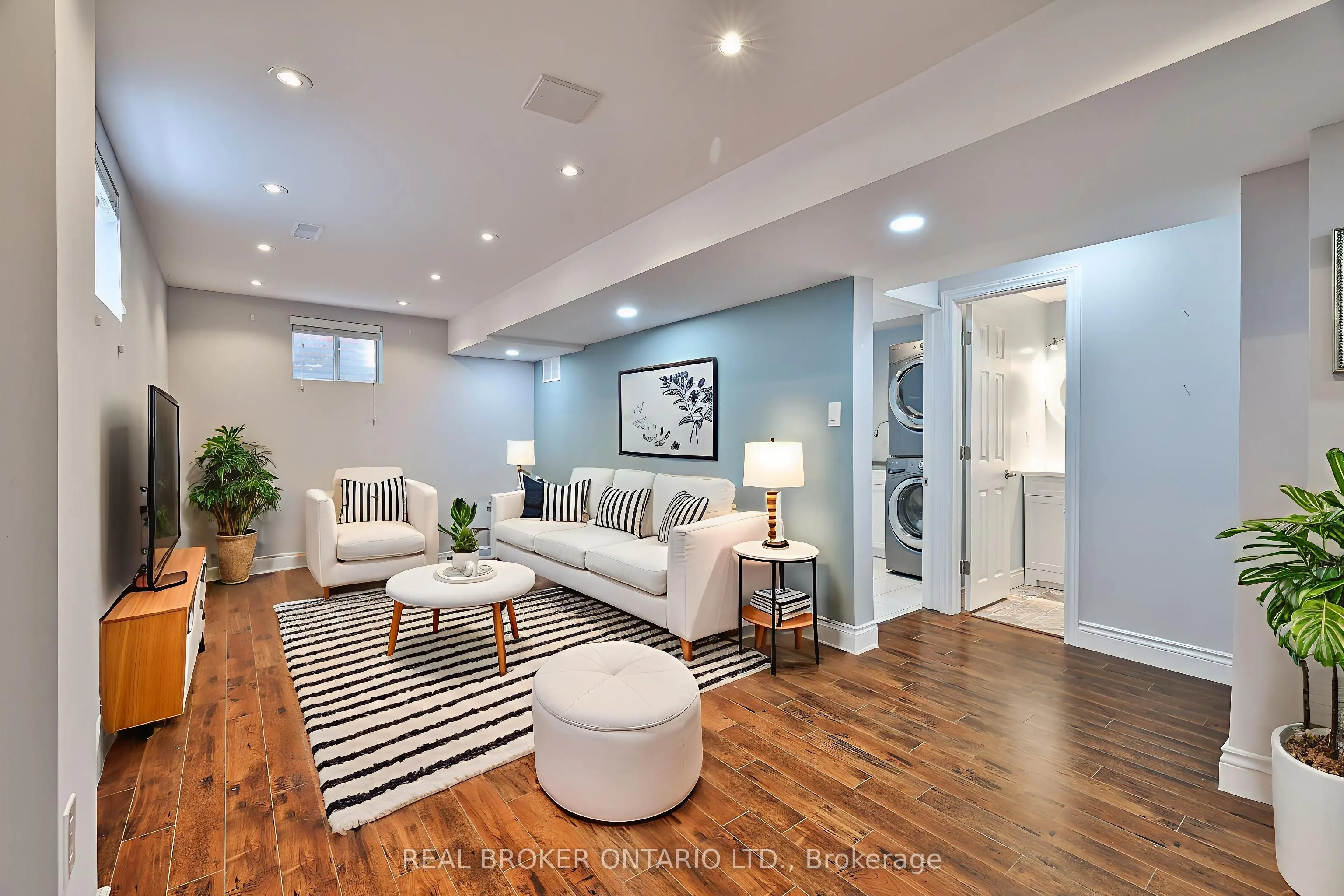 429 Levanna Lane