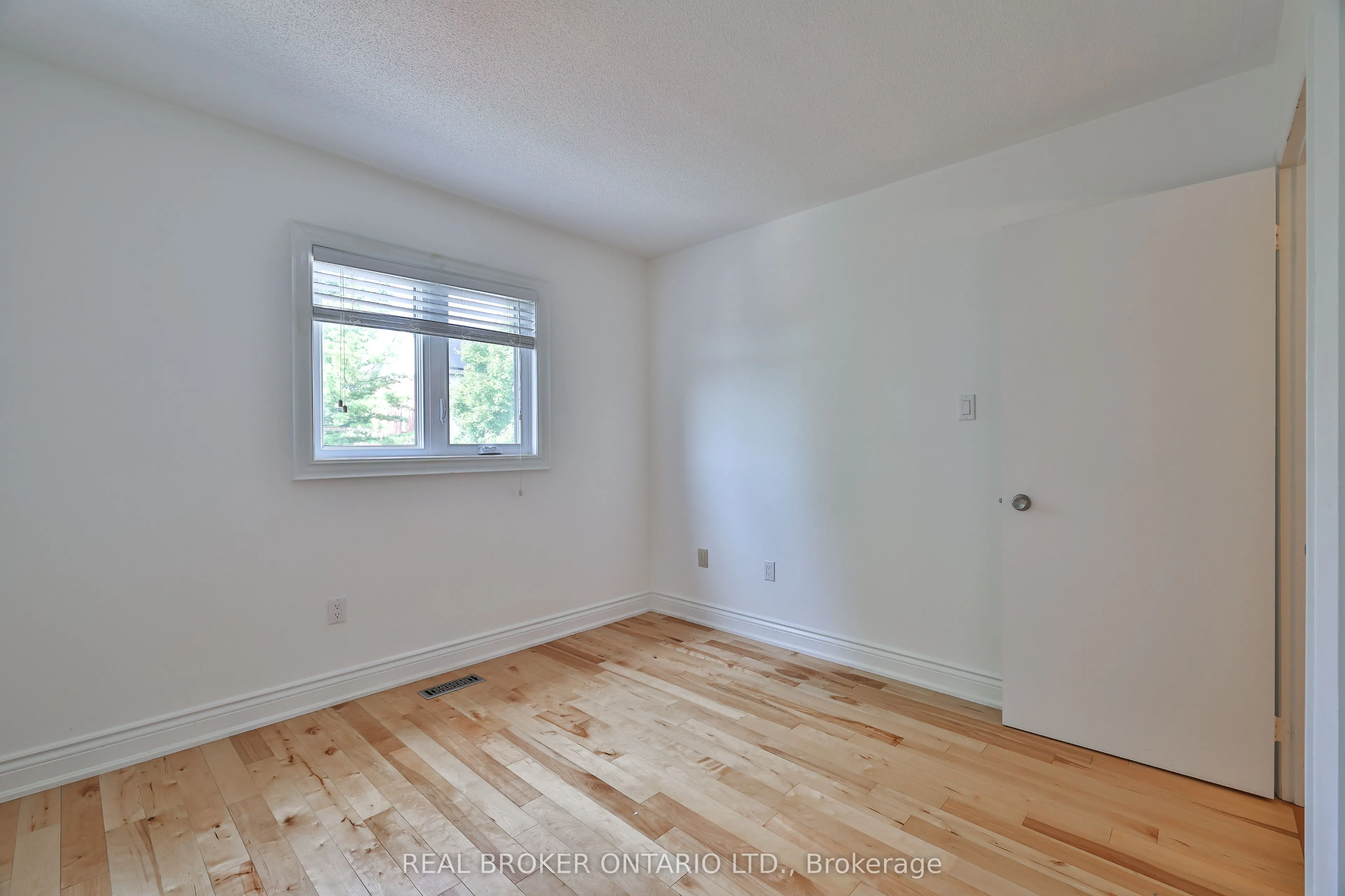 429 Levanna Lane