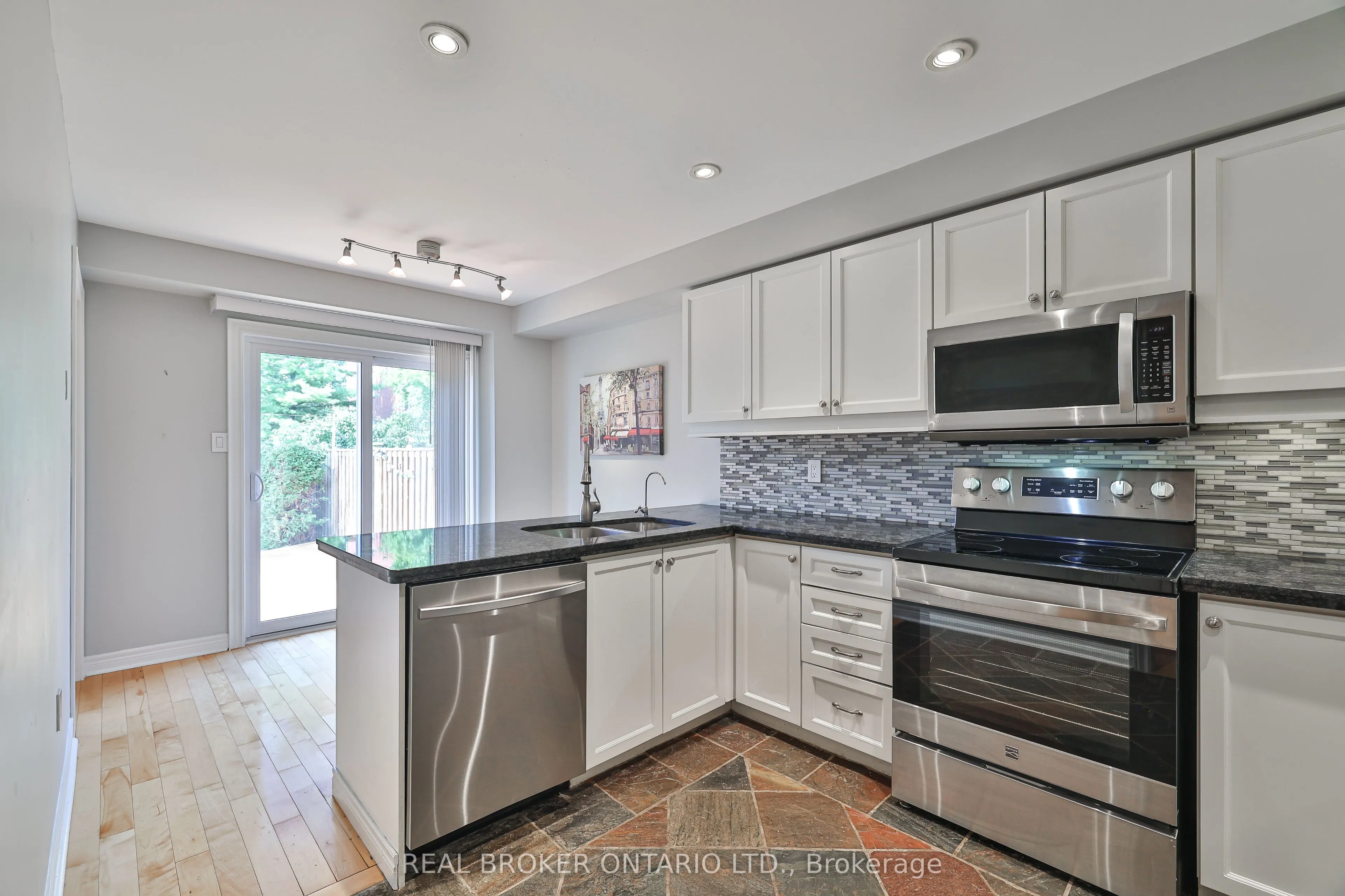 429 Levanna Lane