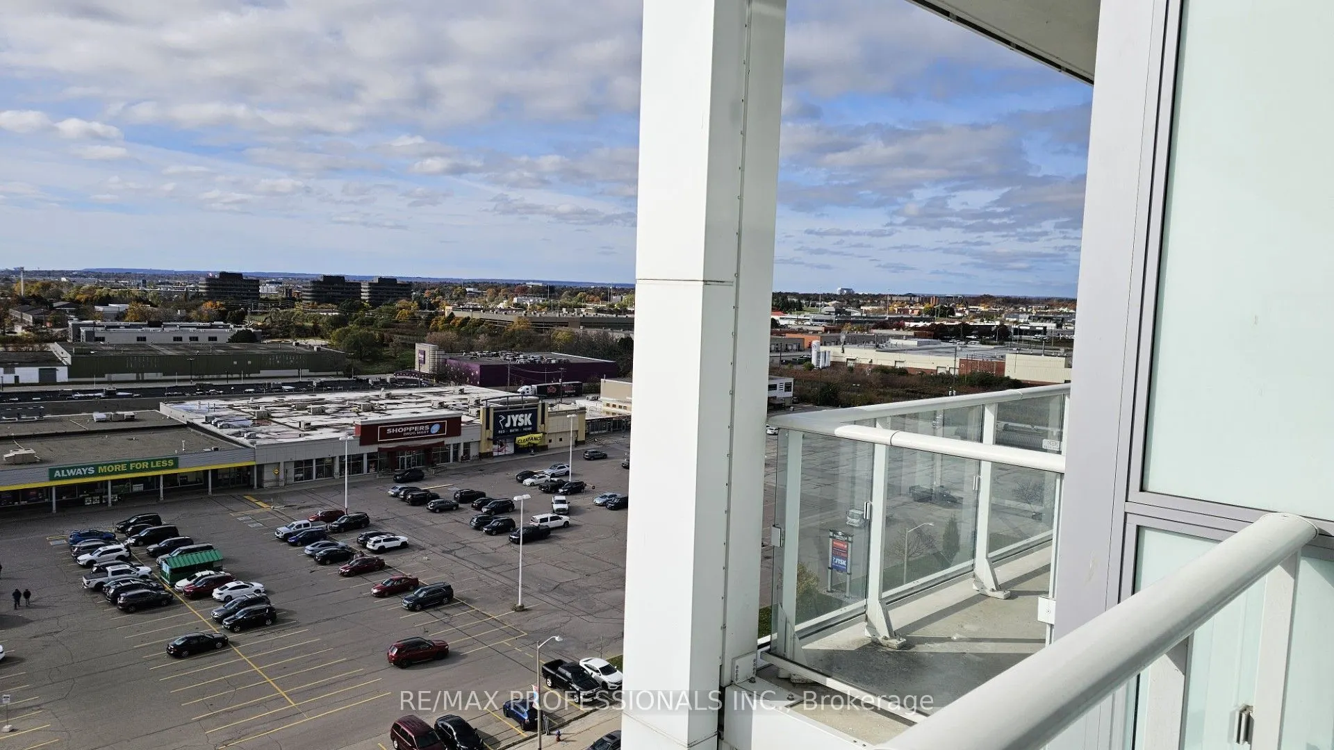 55 Speers Road, #1011